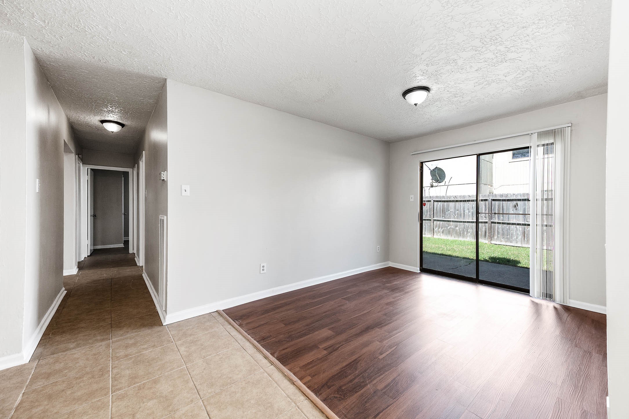 538 Shady Dale Drive, Stafford, TX 77477