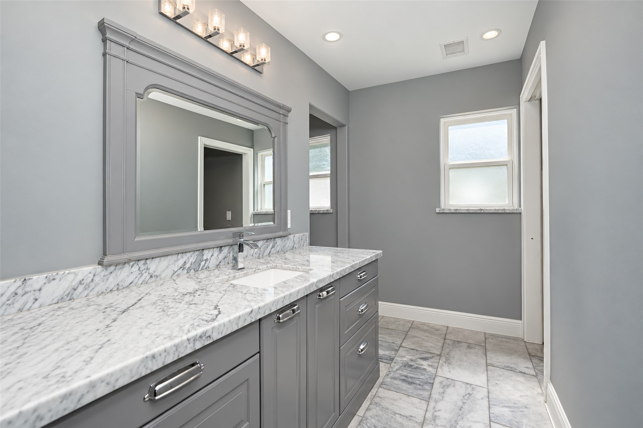 5342 Pine Cliff Drive, Houston, TX 77084