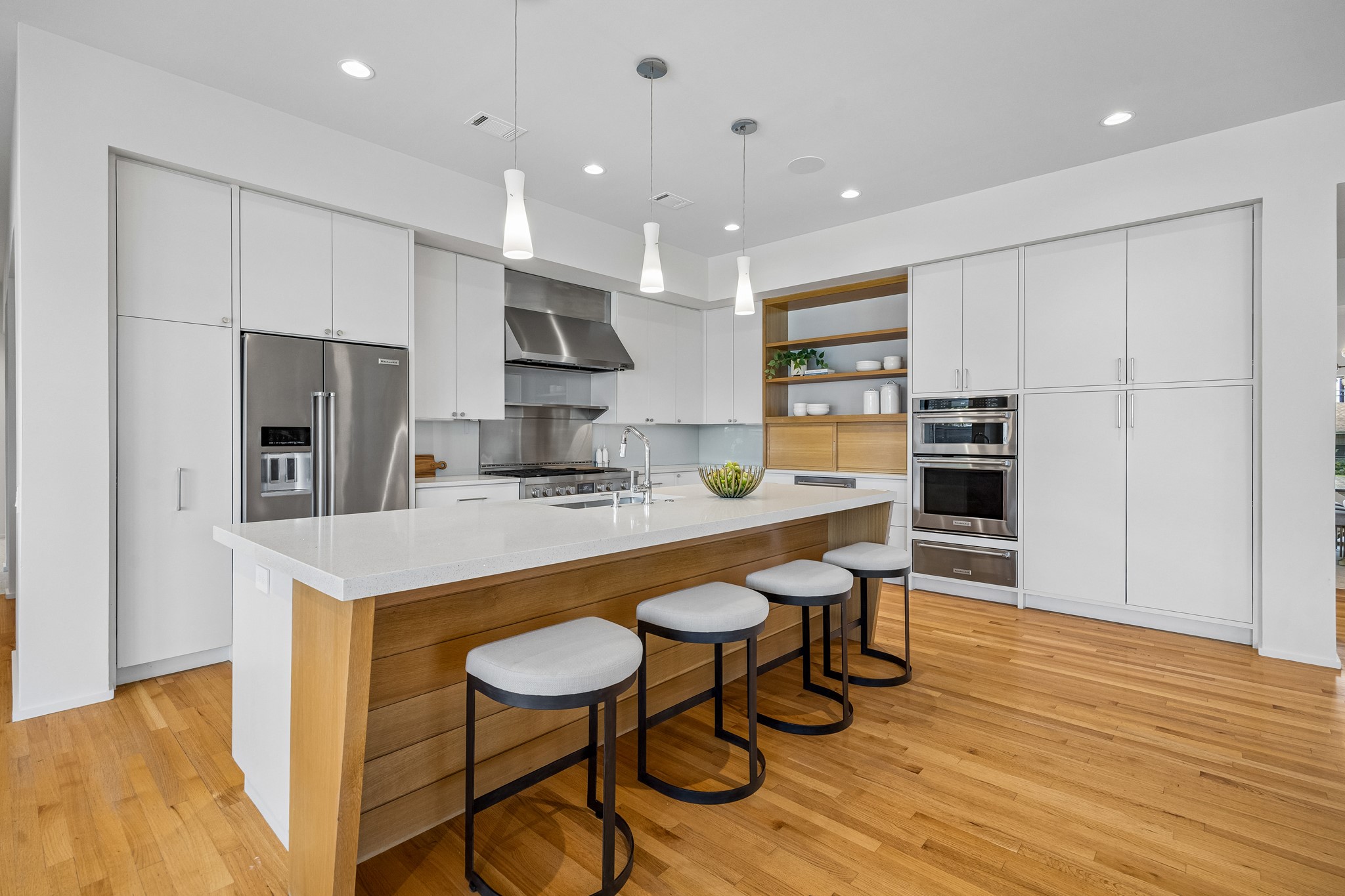 902 Worthshire Street, Houston, TX 77008