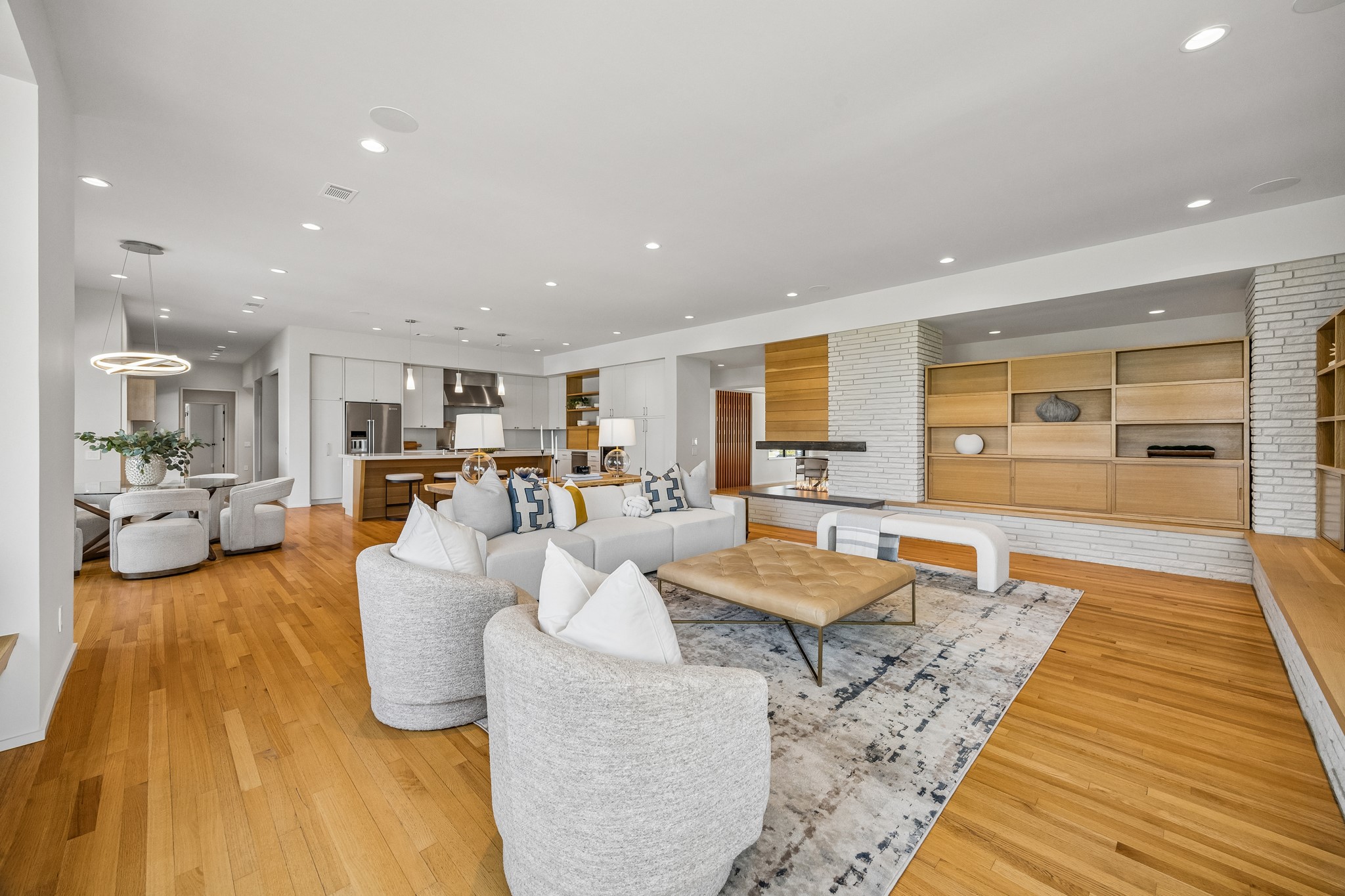 902 Worthshire Street, Houston, TX 77008