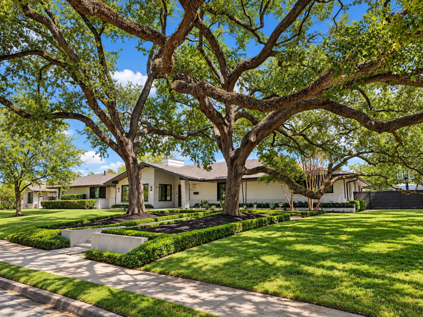 902 Worthshire Street, Houston, TX 77008