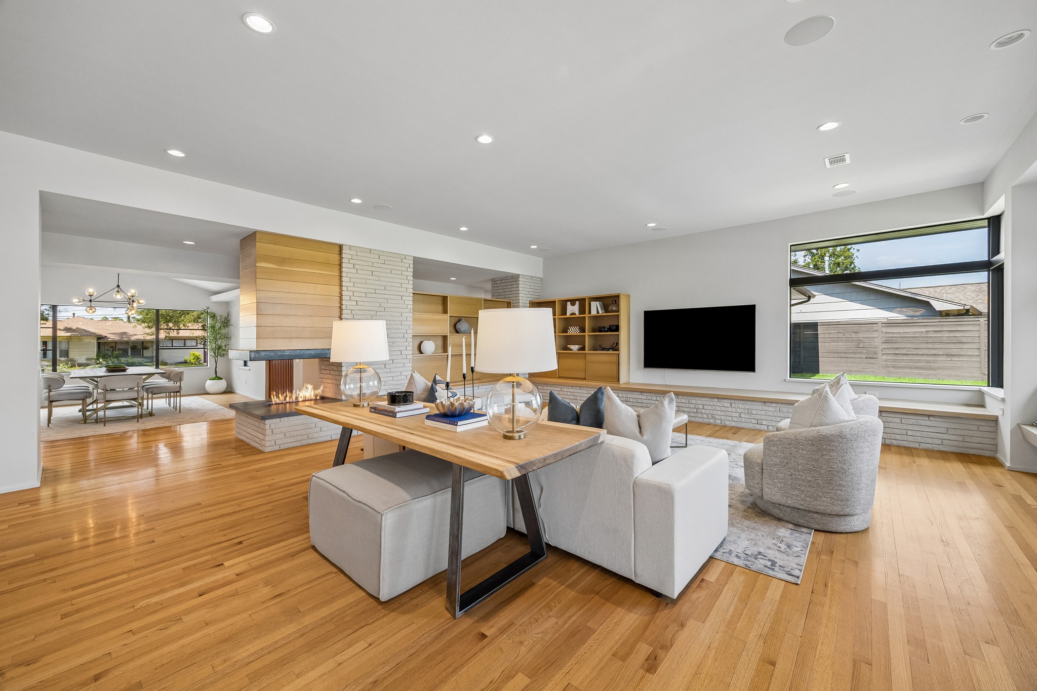 902 Worthshire Street, Houston, TX 77008