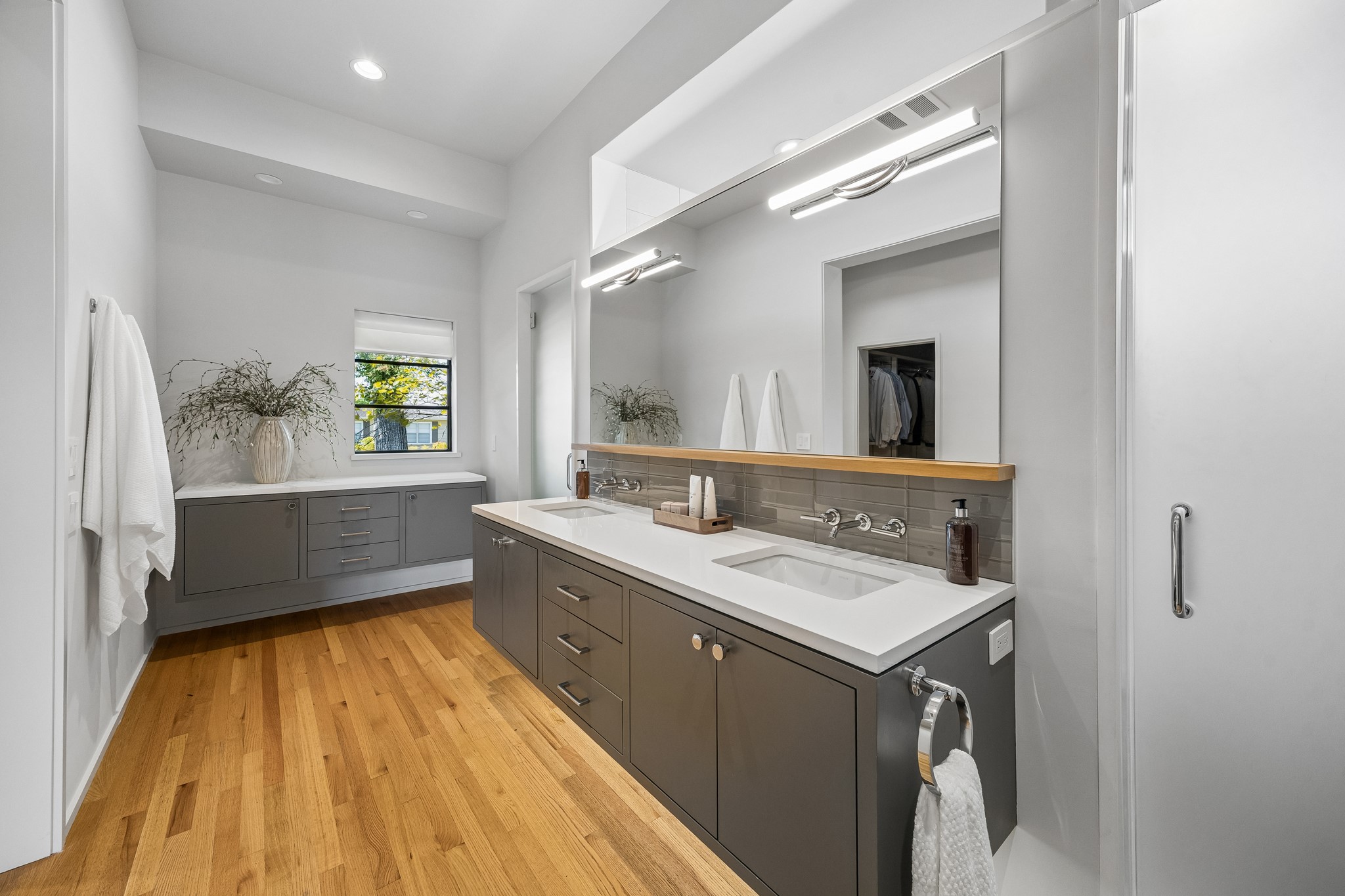902 Worthshire Street, Houston, TX 77008