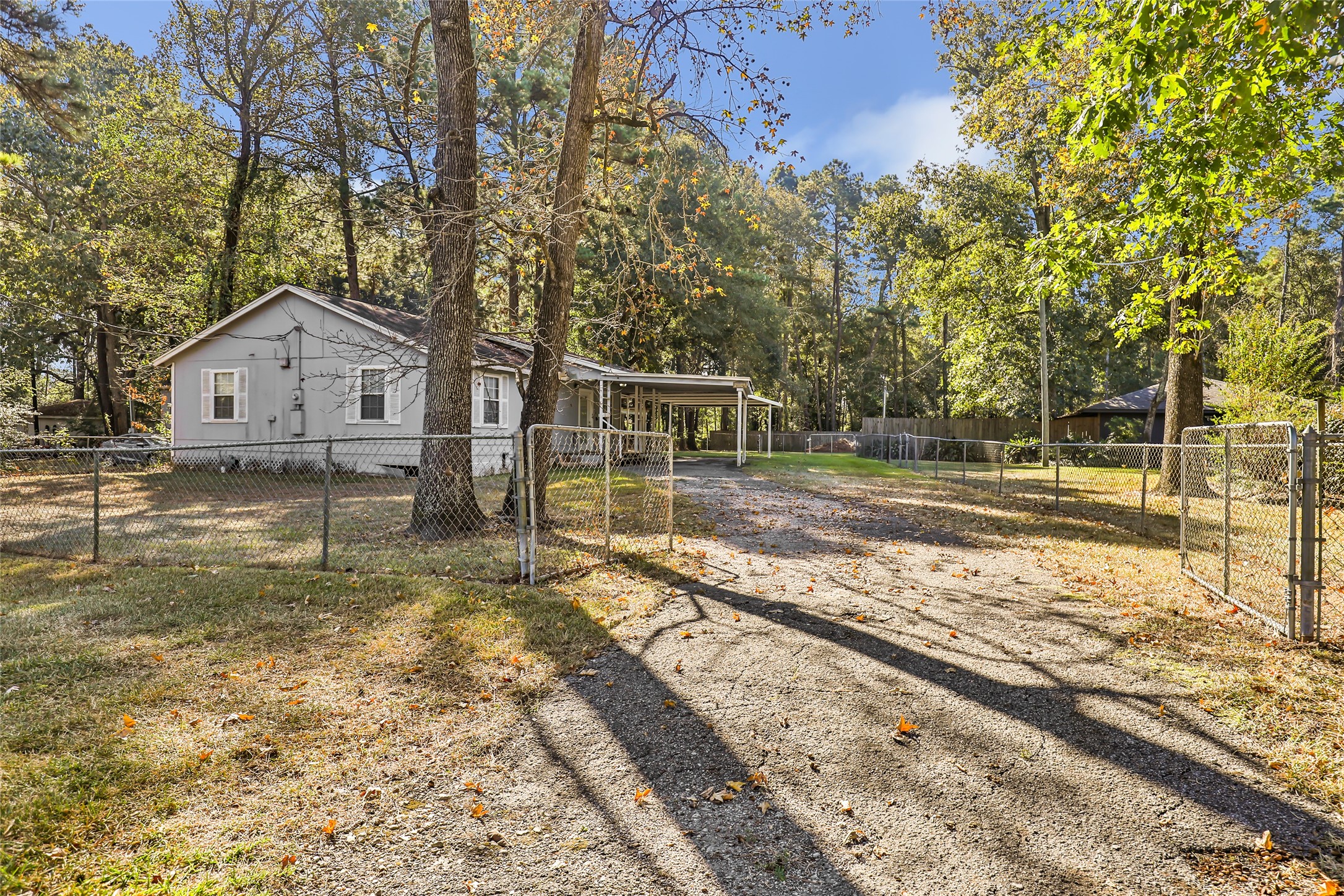 Enjoy the freedom of no HOA and no deed restrictions, along with a spacious approximately 0.31-acre lot and low property taxes in a convenient New Caney location.