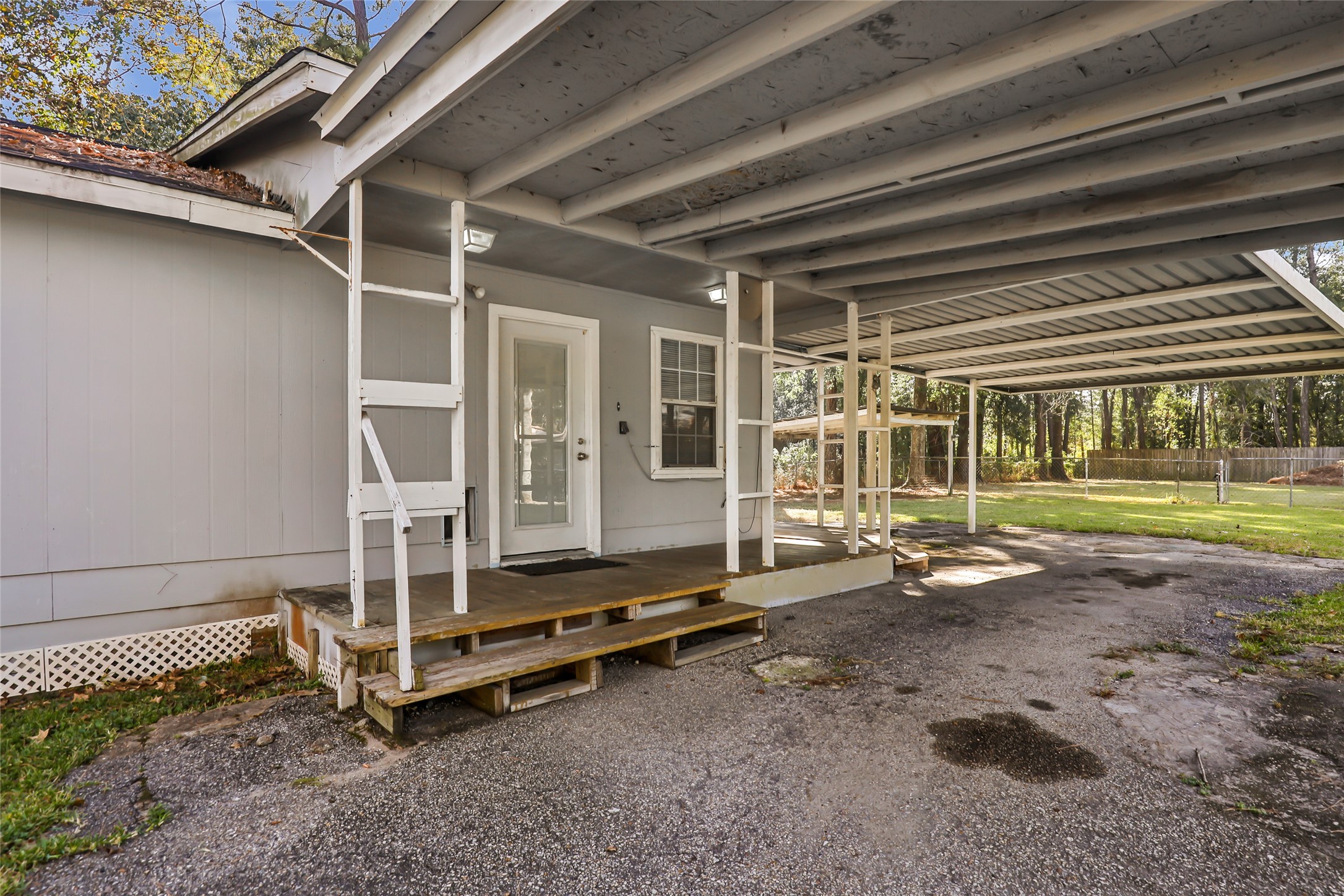 23304 E Community Drive, New Caney, TX 77357