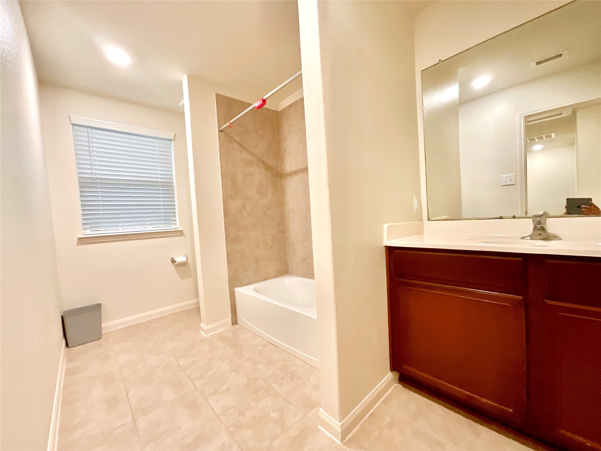 175 Emma Rose Drive, Katy, TX 77493
