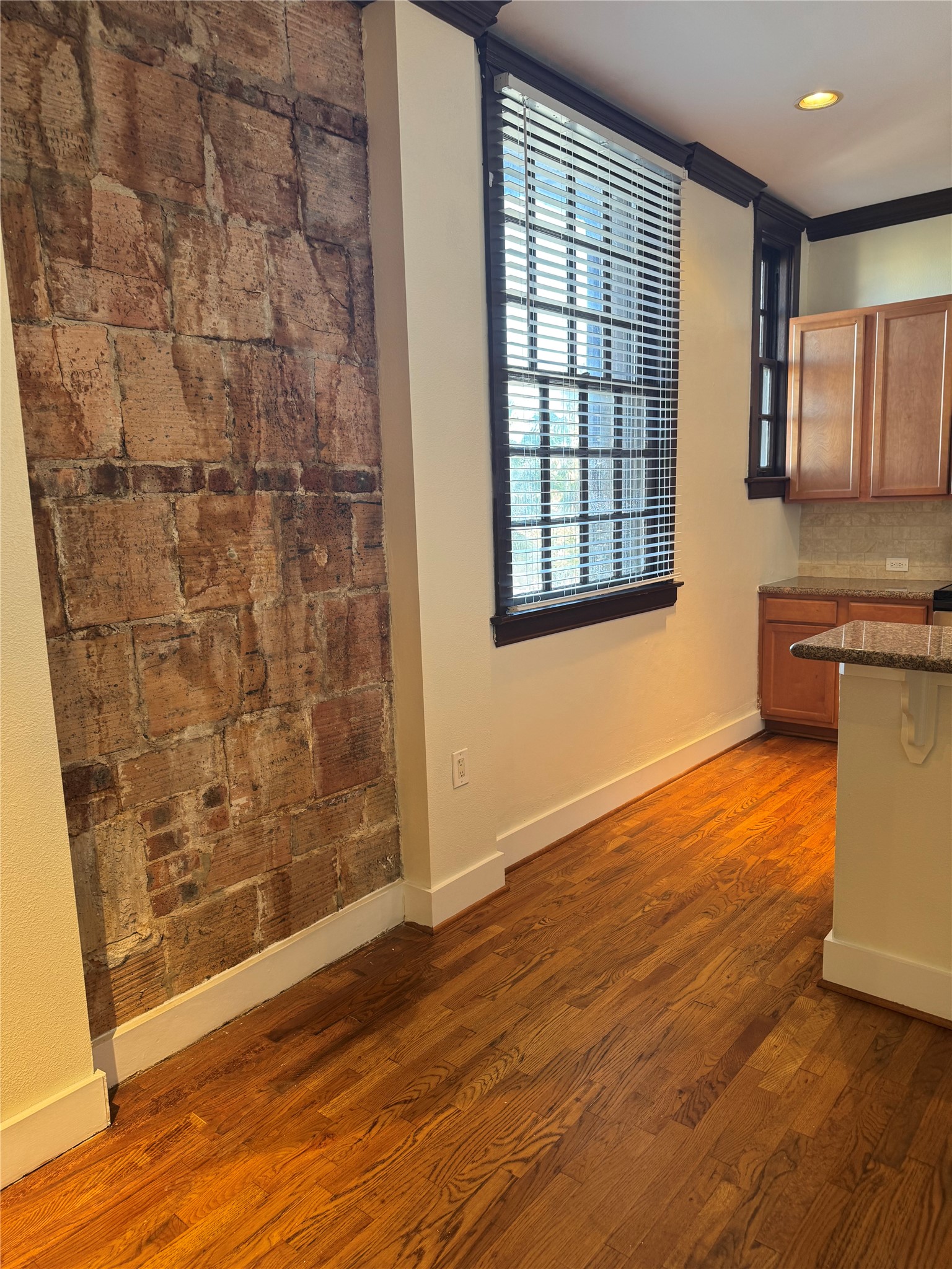 621 21st Street, #302, Galveston, TX 77550