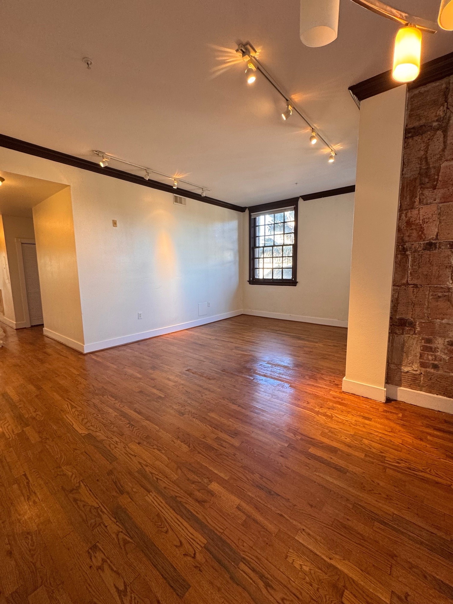 621 21st Street, #302, Galveston, TX 77550