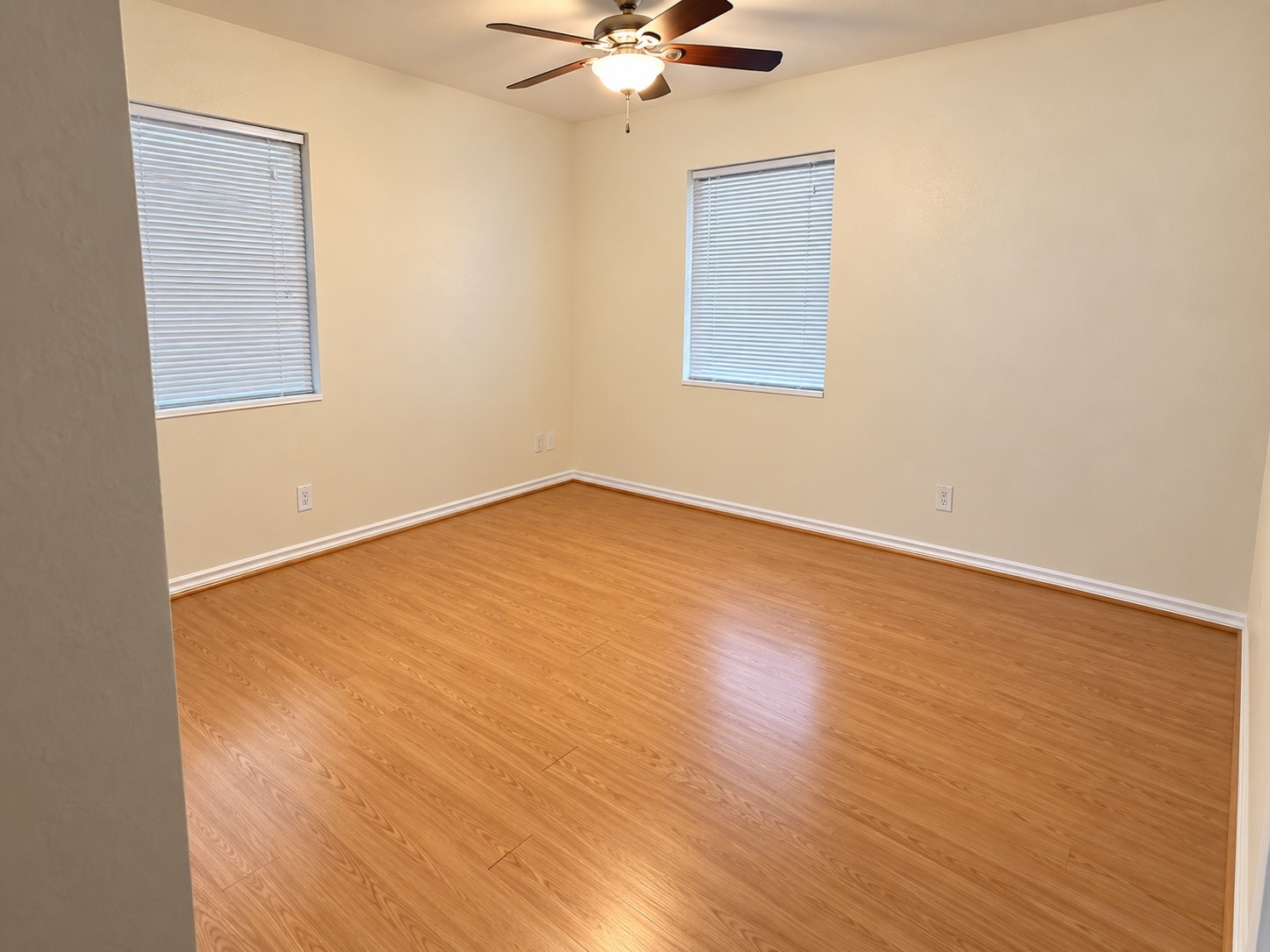 Guest bedroom.