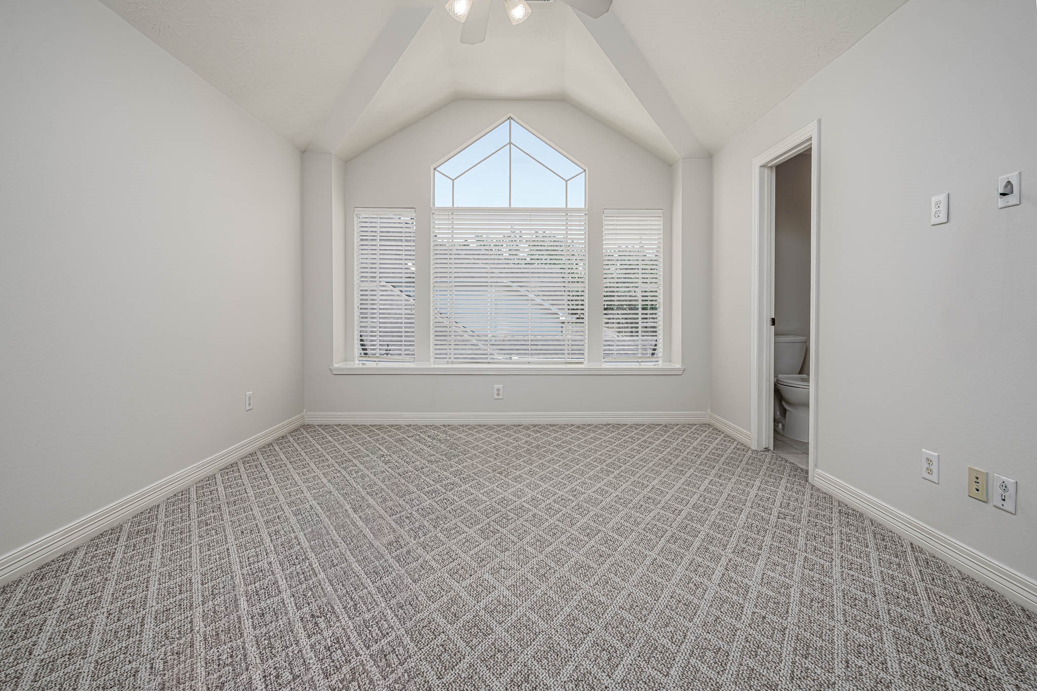 12007 Costa Del Rey Court, Houston, TX 77041