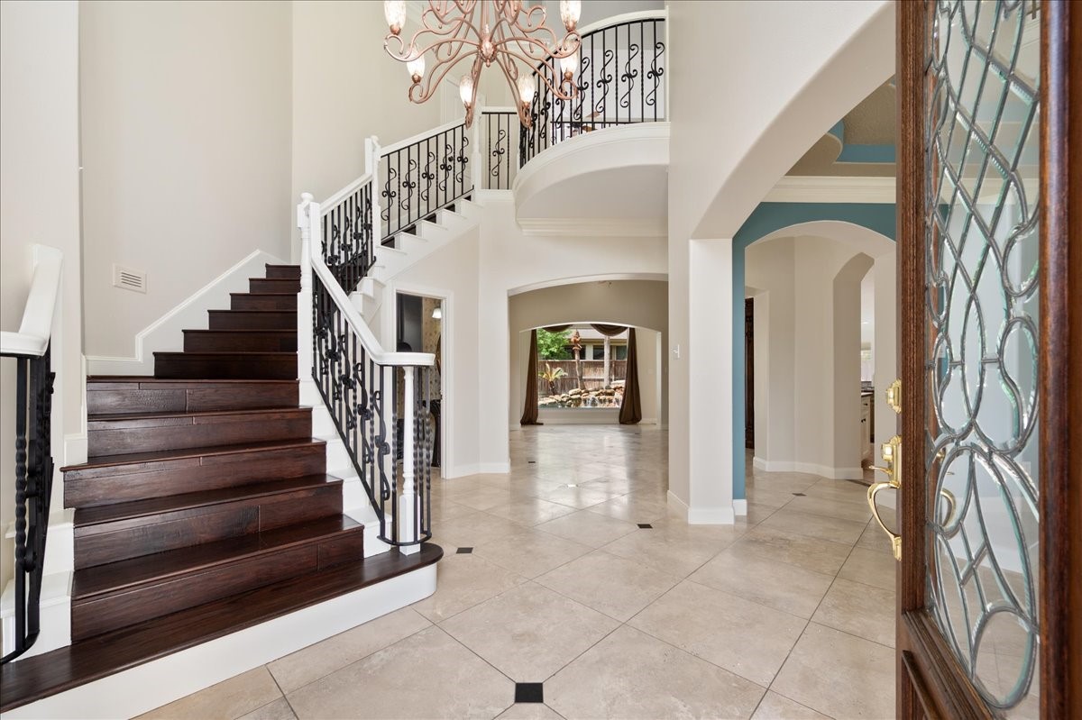 7118 Sedona Hills, Houston, TX 77069