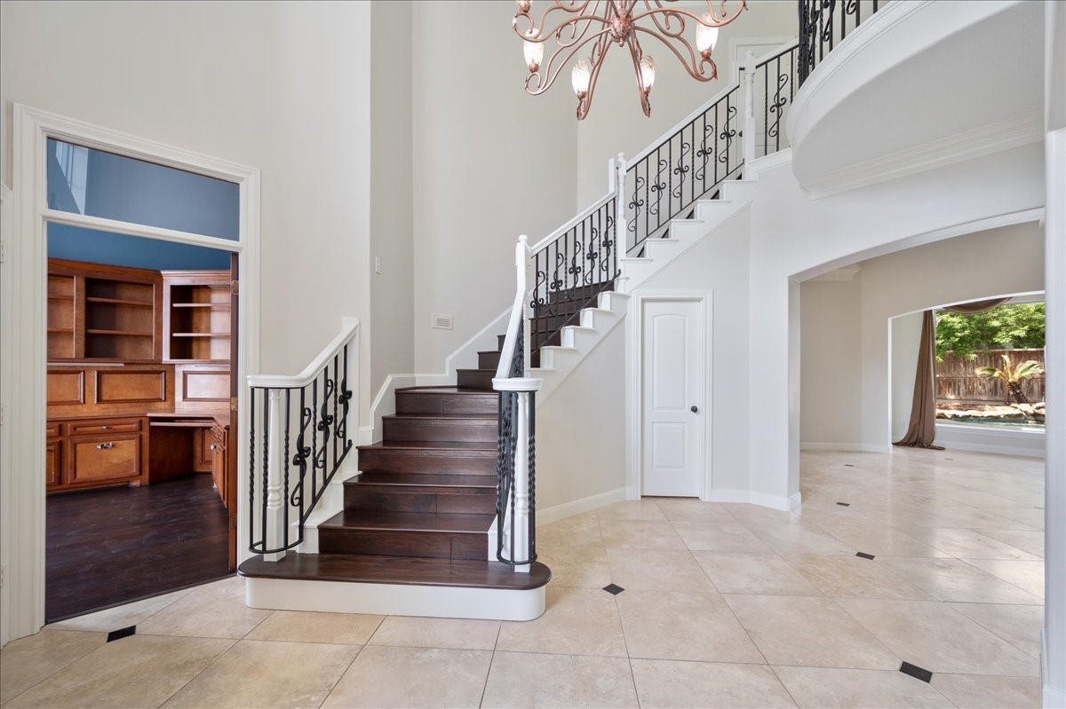 7118 Sedona Hills, Houston, TX 77069