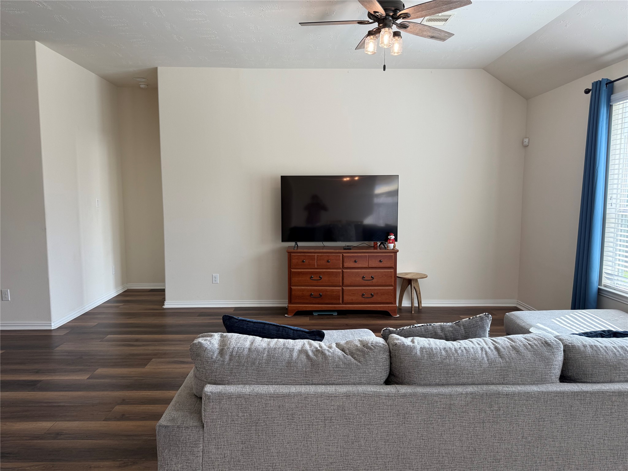 220 Brookwood Park Lane, League City, TX 77539