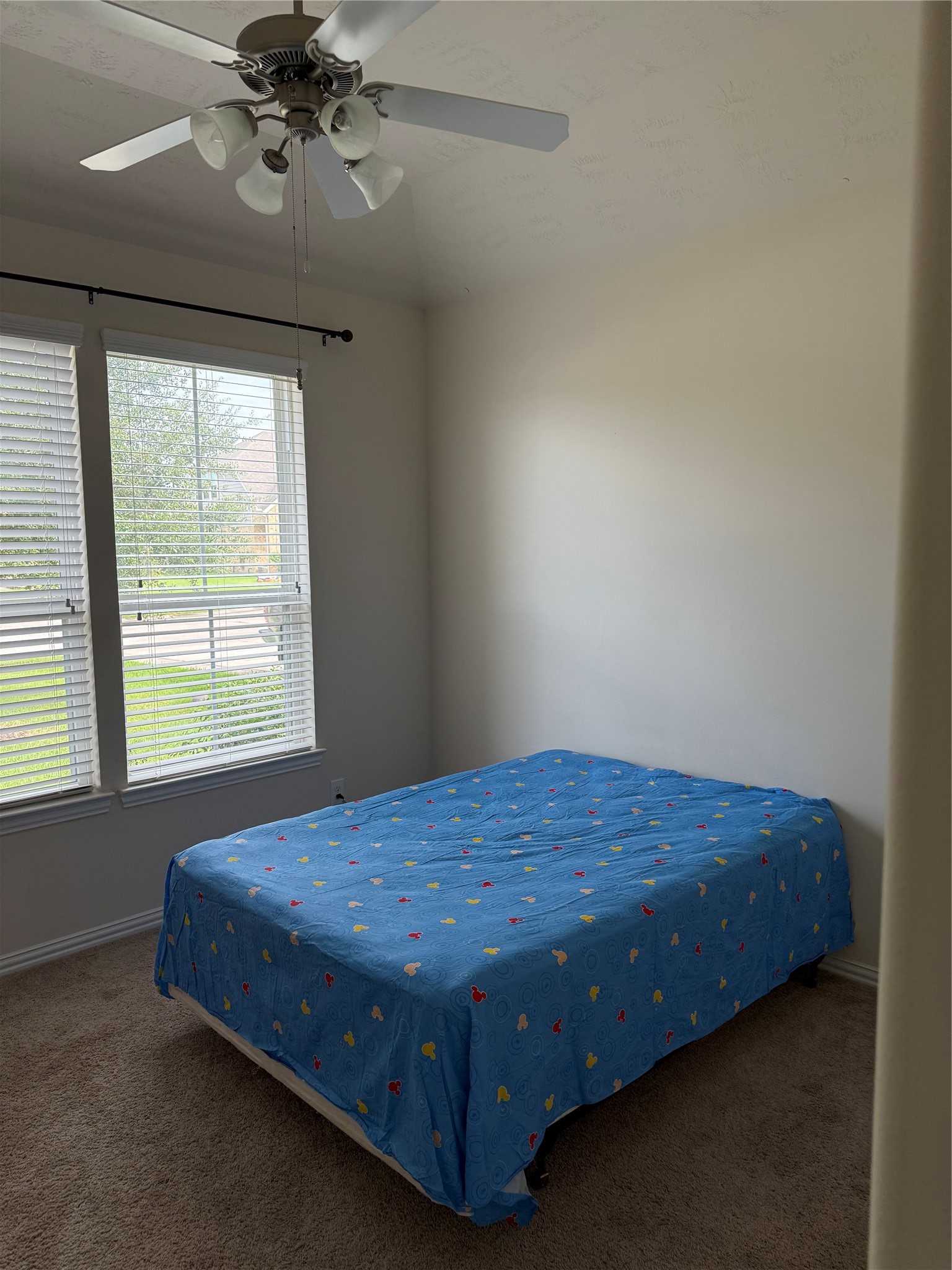 220 Brookwood Park Lane, League City, TX 77539