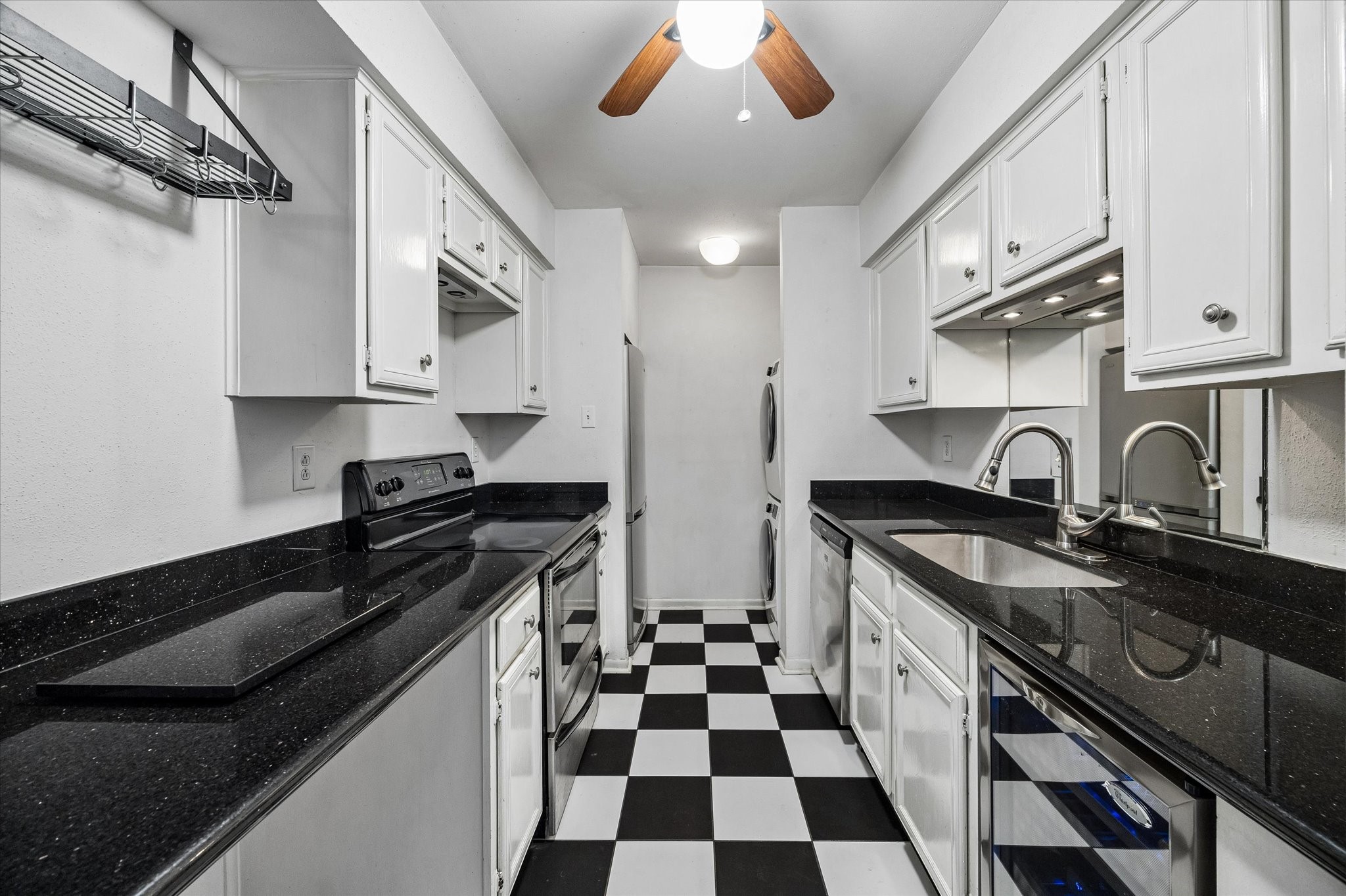 1601 S Shepherd Drive, #272, Houston, TX 77019 1601 S Shepherd Drive, #272, Houston, TX 77019