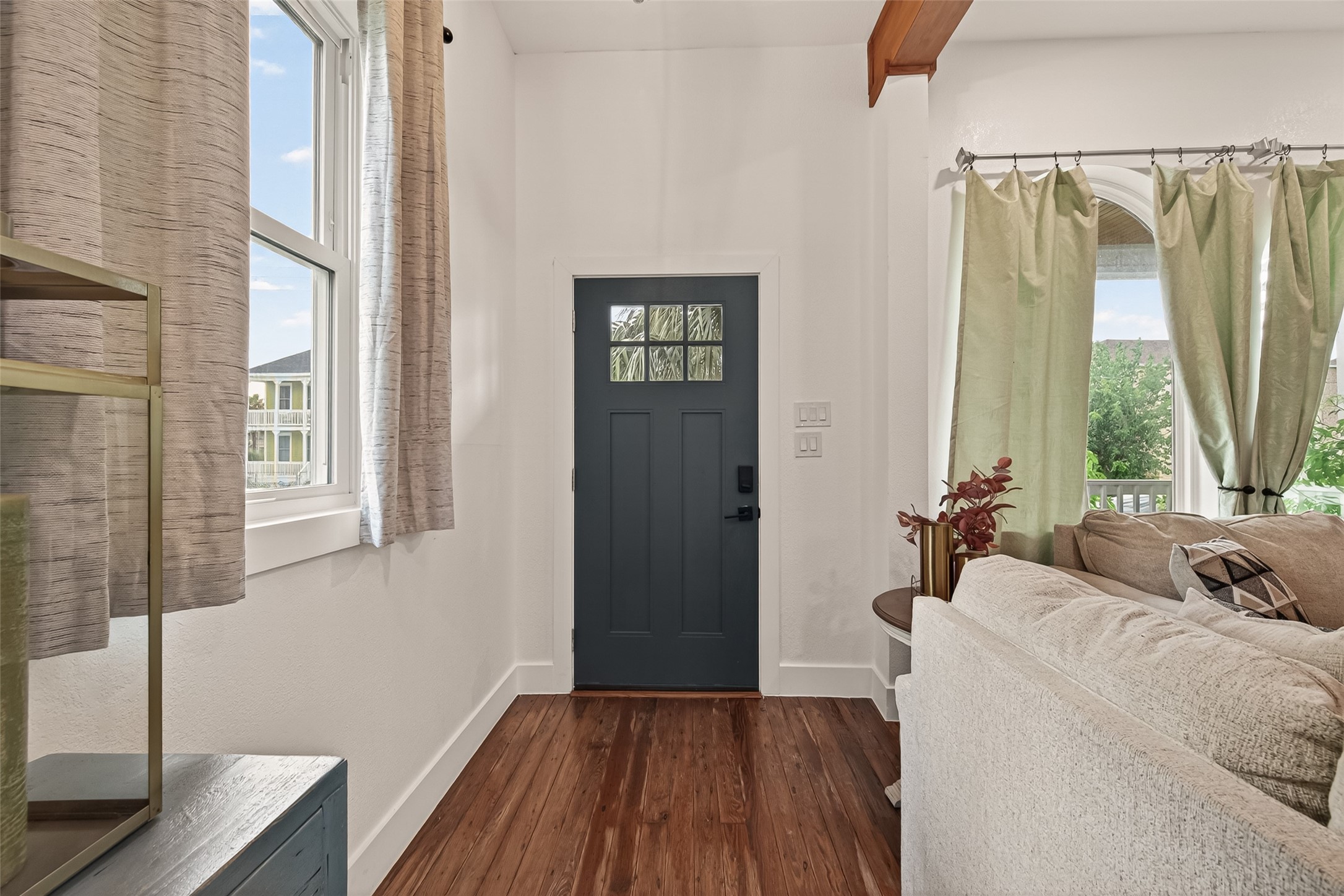 2815 Ball Street, Galveston, TX 77550 2815 Ball Street, Galveston, TX 77550
