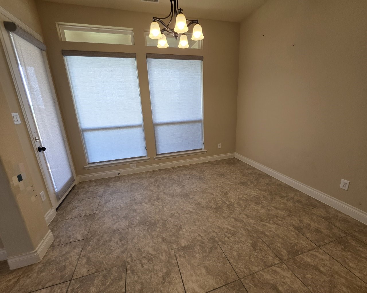 Breakfast room