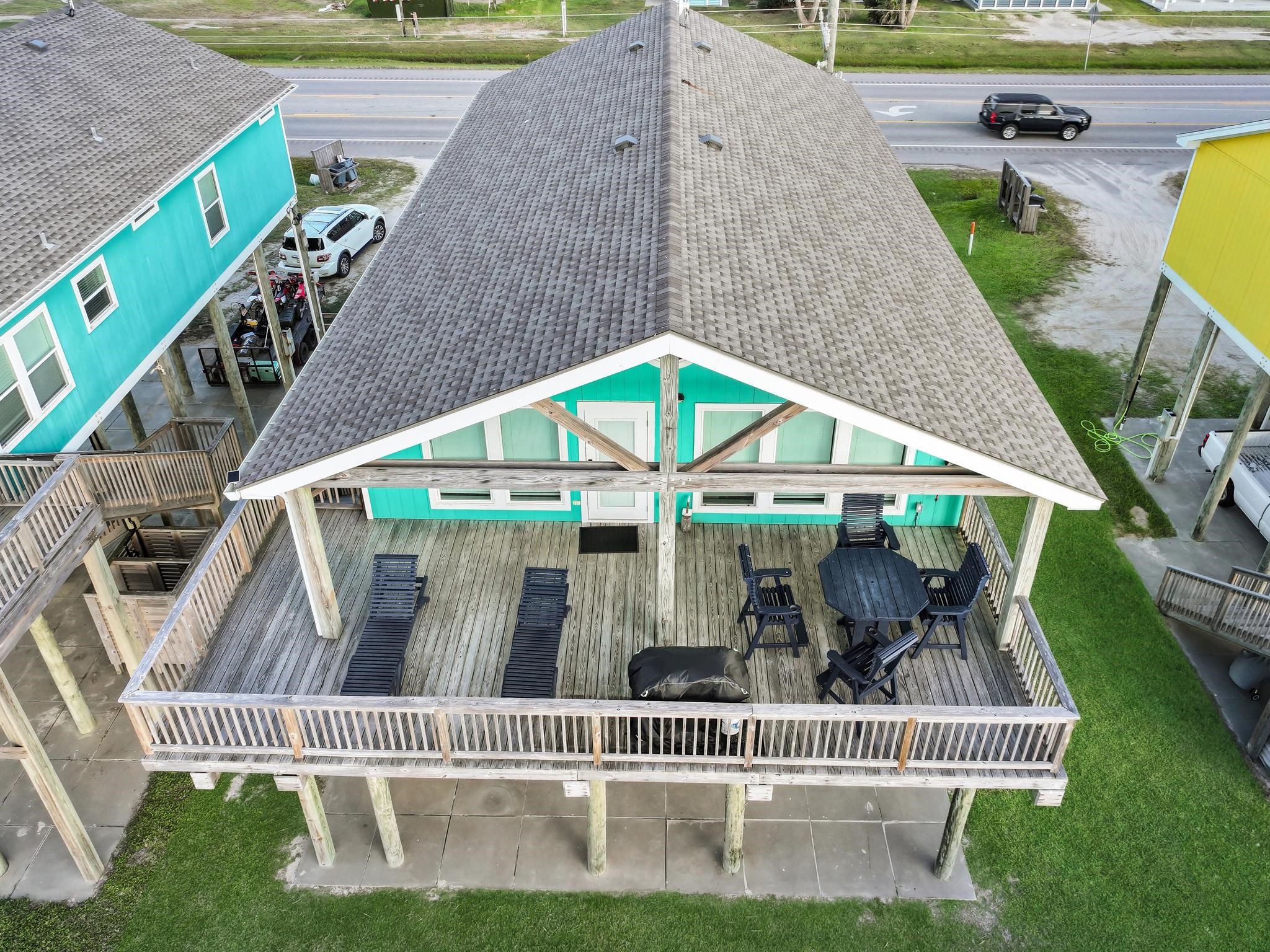 2482 Highway 87, Gilchrist, TX 77617