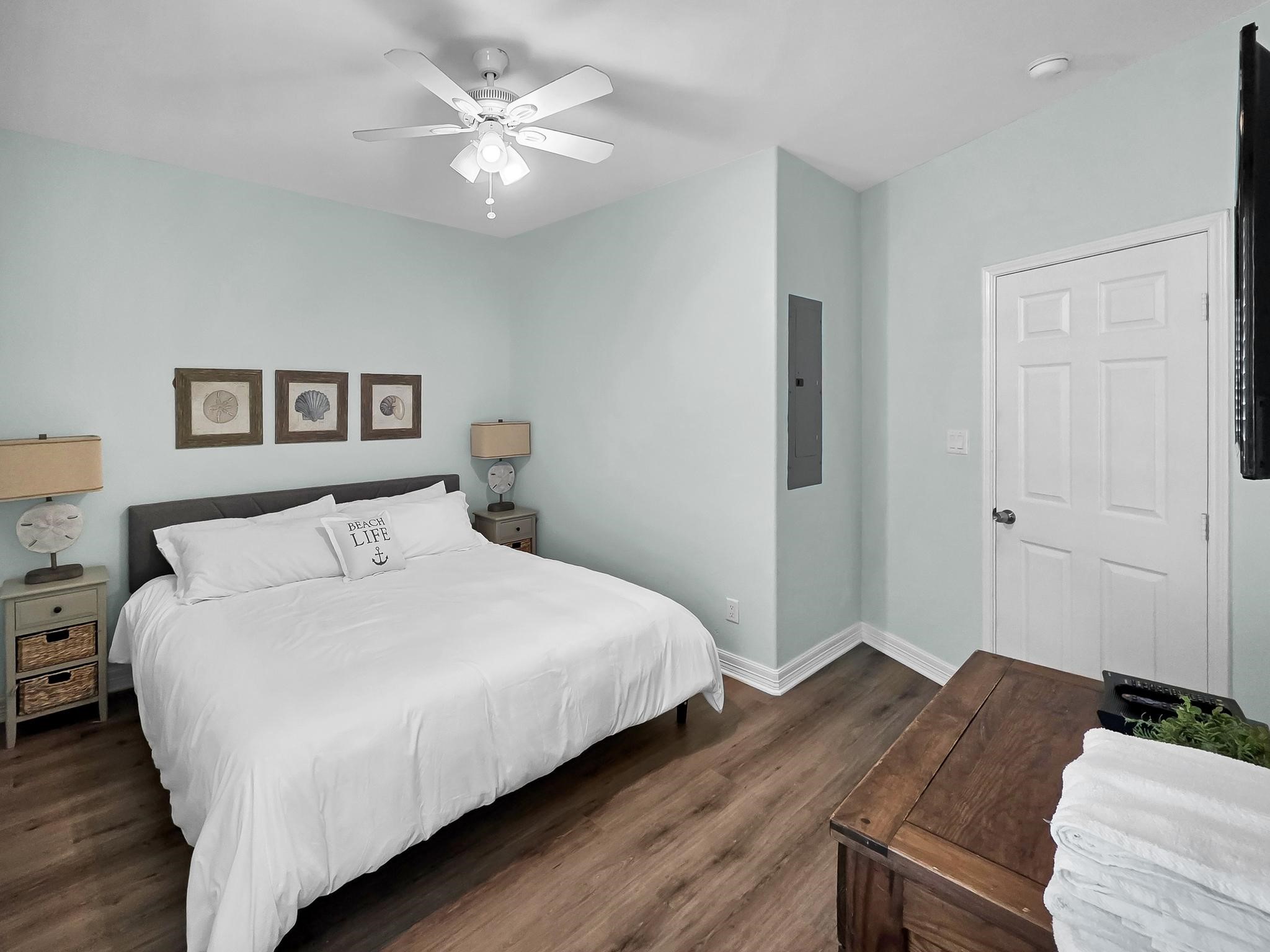 2482 Highway 87, Gilchrist, TX 77617