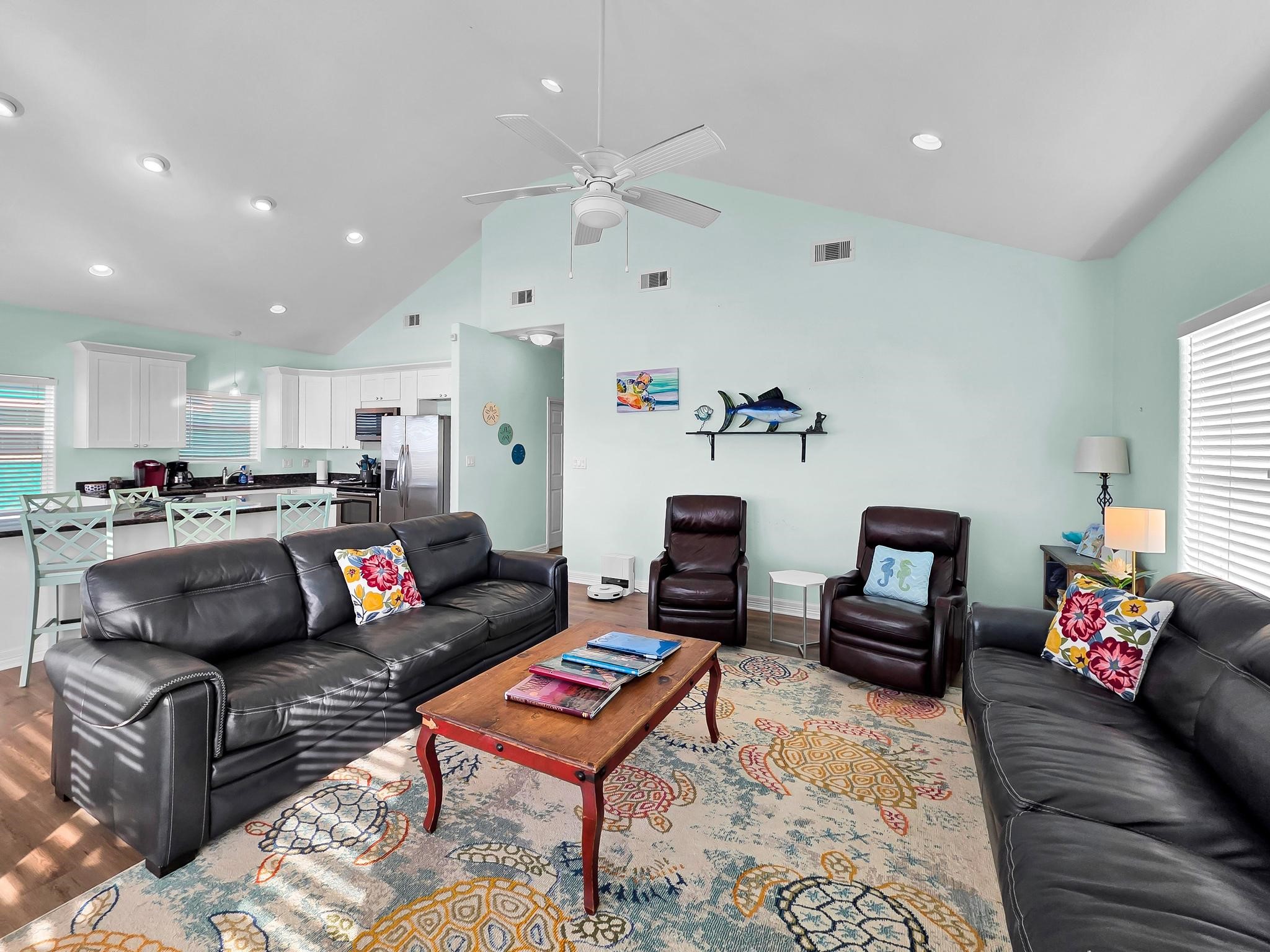 2482 Highway 87, Gilchrist, TX 77617