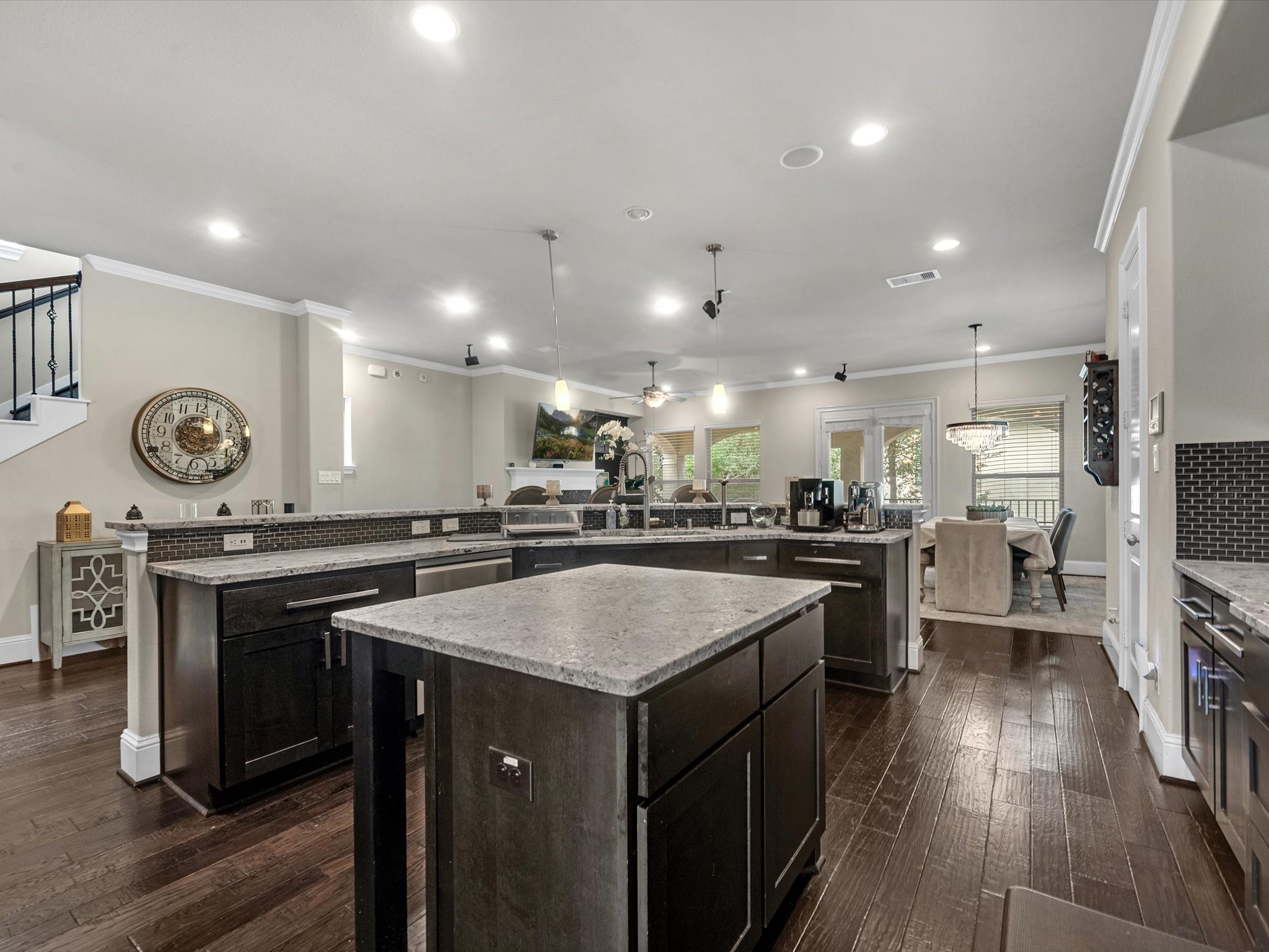 15922 Morgan Street, Sugar Land, TX 77478