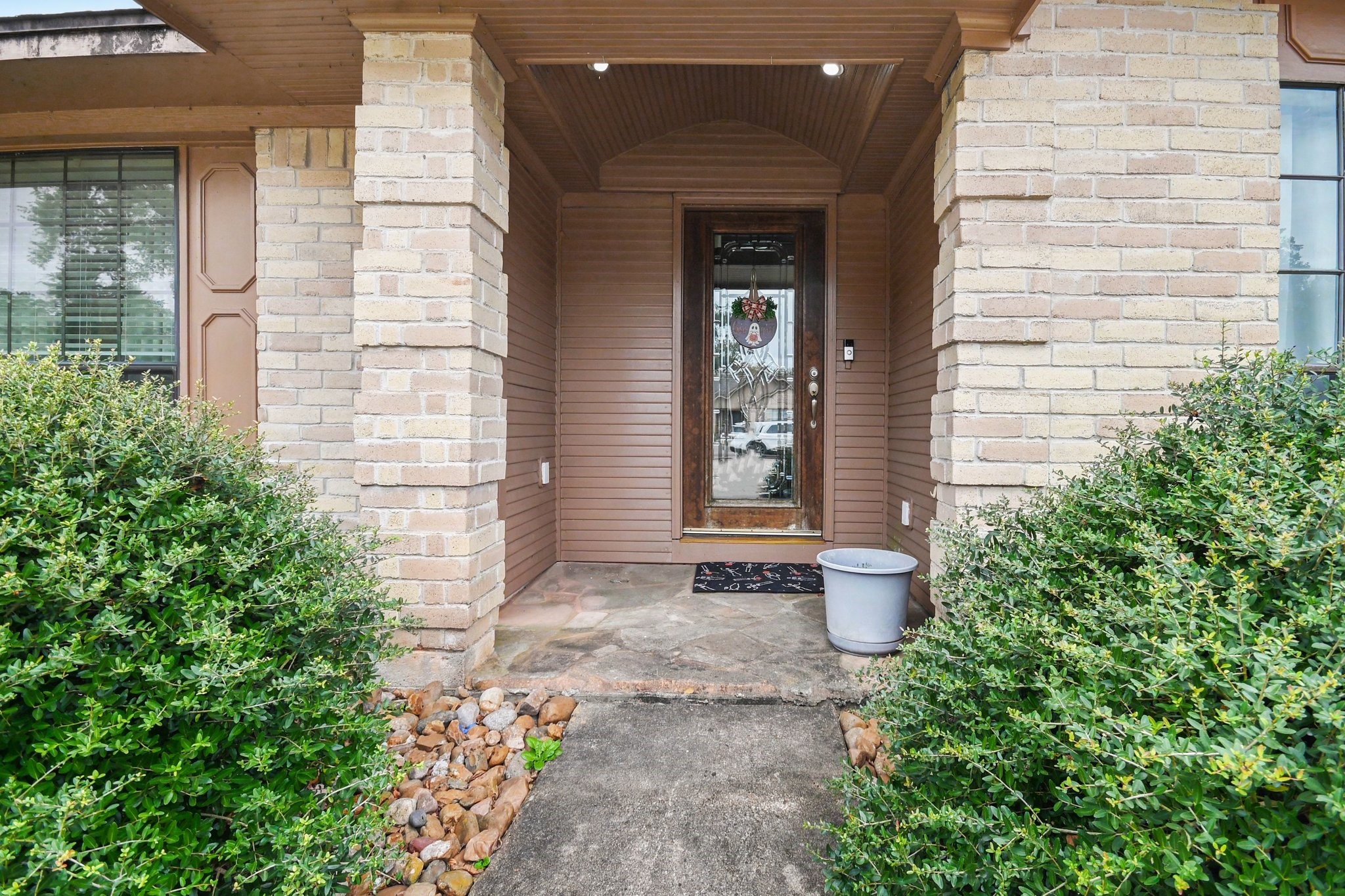 112 Raintree Lane, Lake Jackson, TX 77566 112 Raintree Lane, Lake Jackson, TX 77566