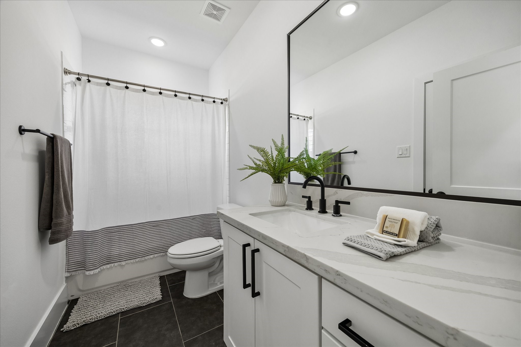 9010 Wellspring Drive, Houston, TX 77080