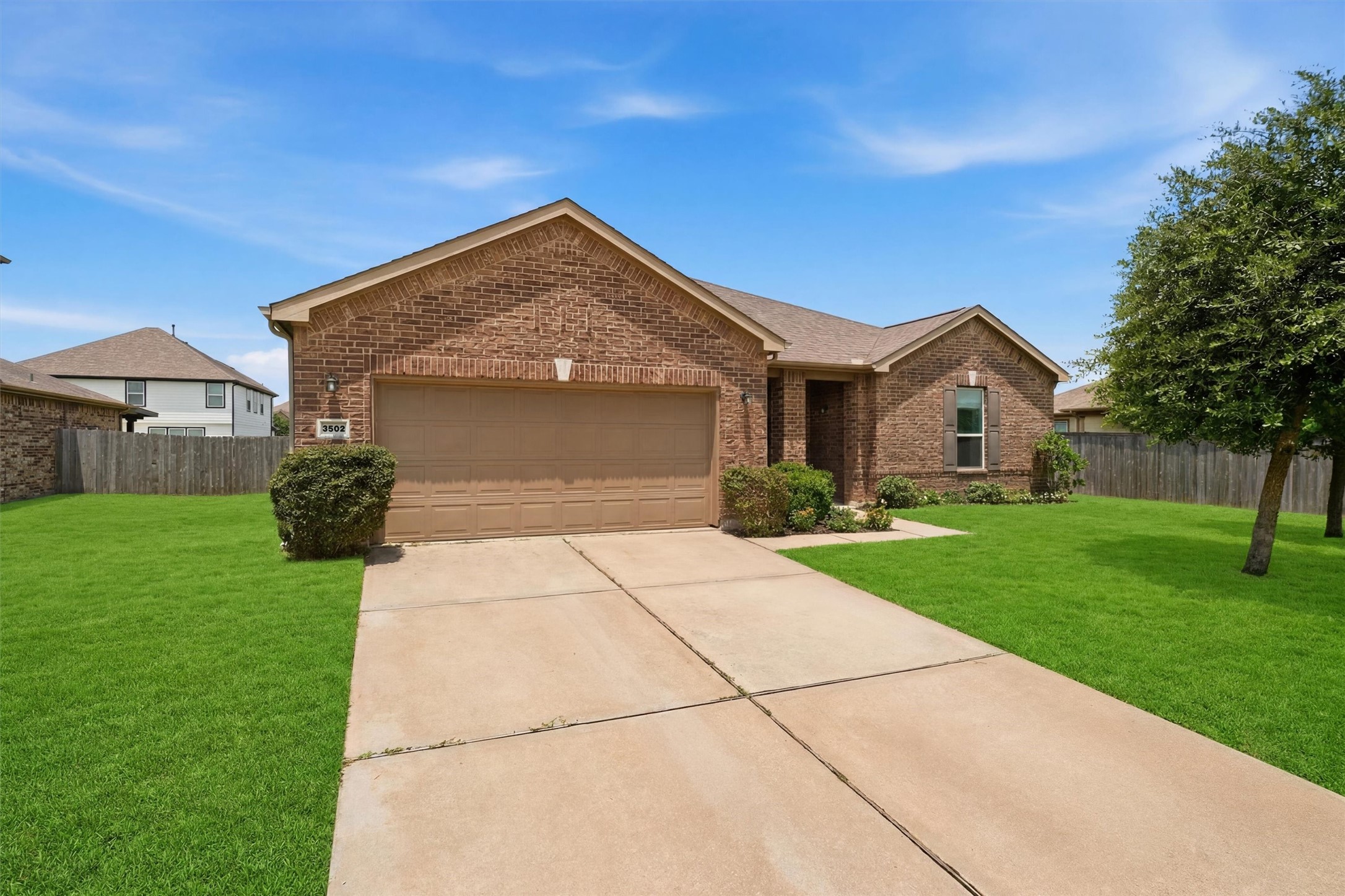 3502 Saxton Green Rd Road, Pearland, TX 77584