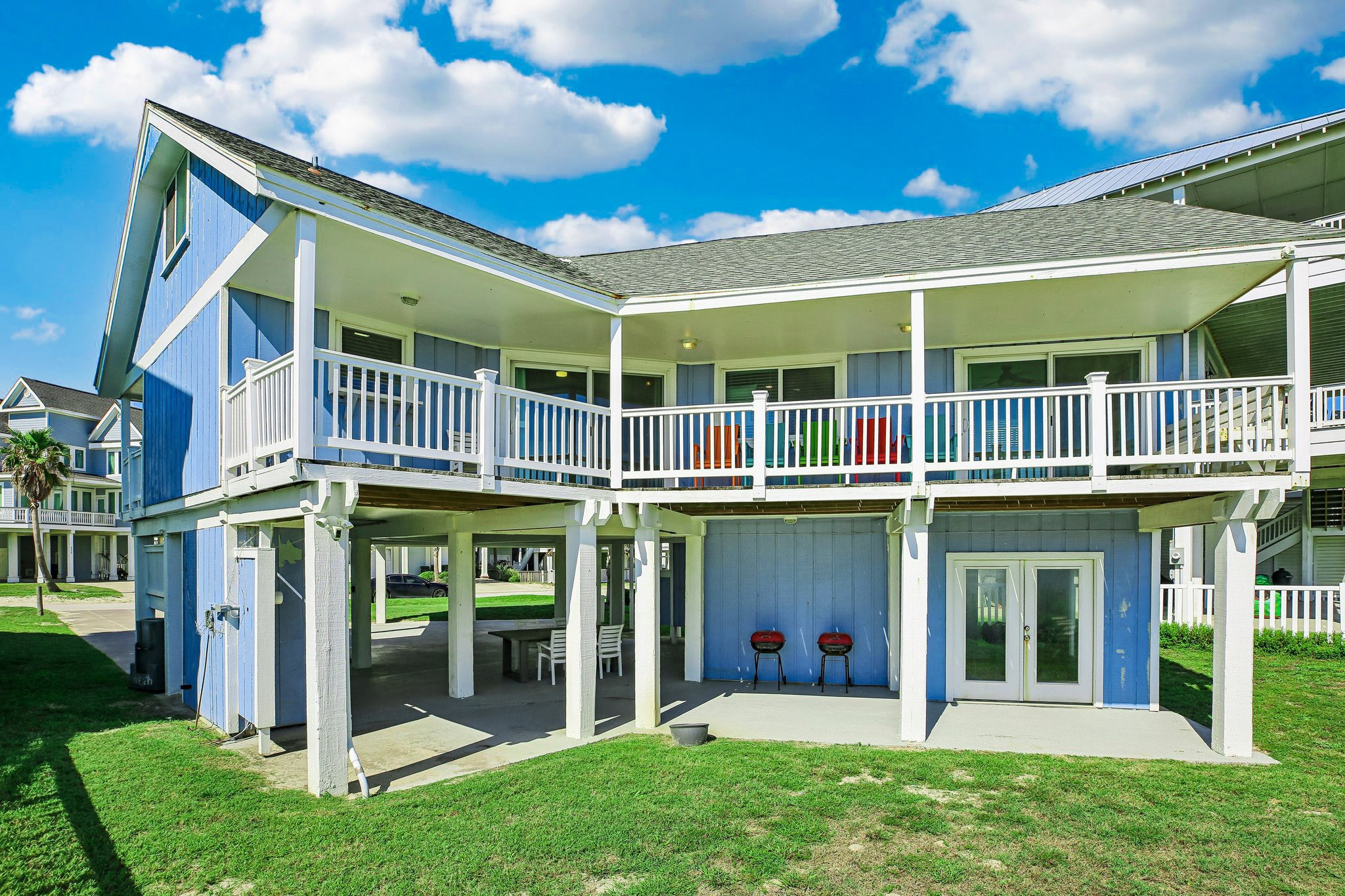 4230 Pirates Drive, Galveston, TX 77554