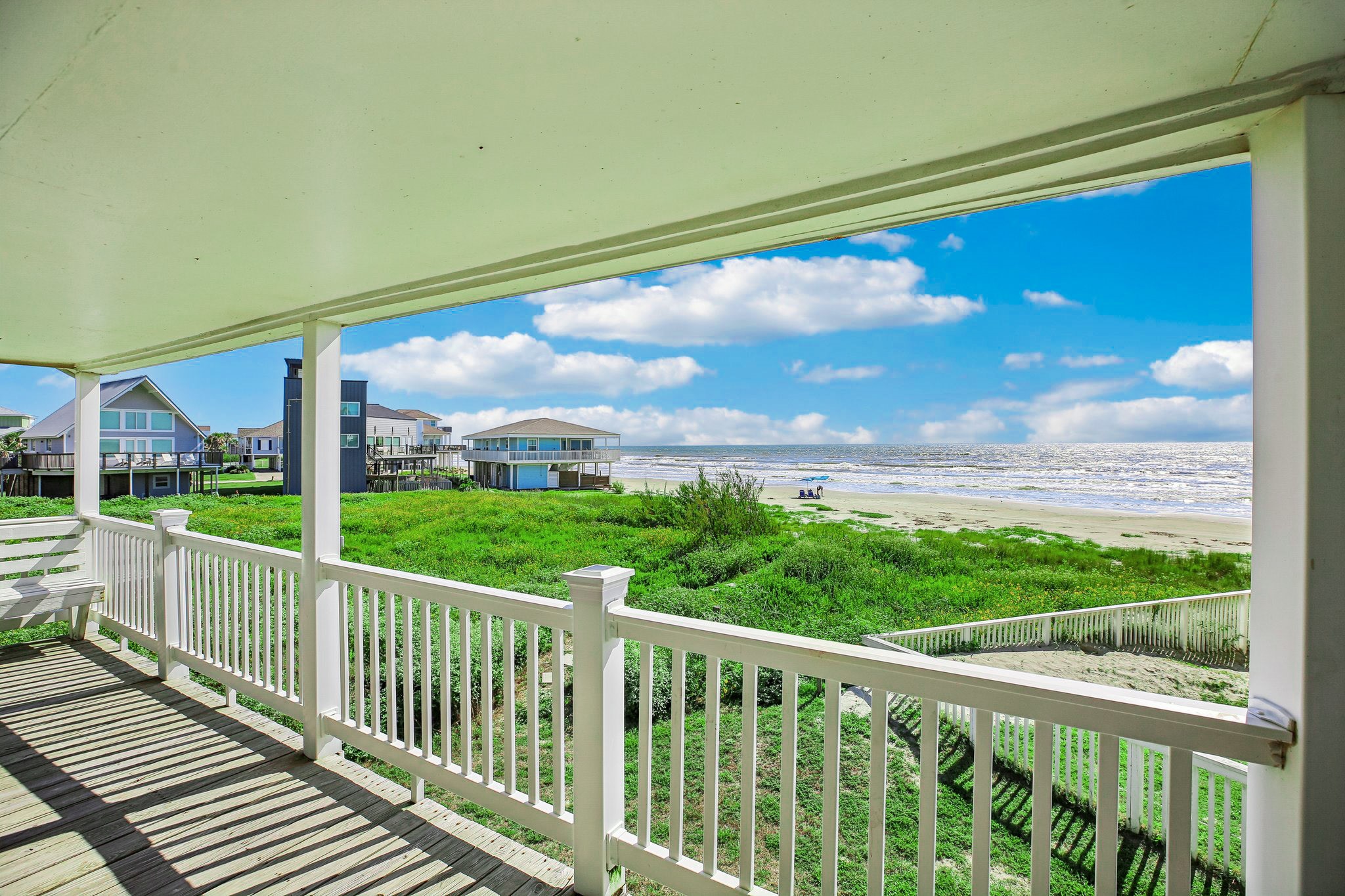 4230 Pirates Drive, Galveston, TX 77554