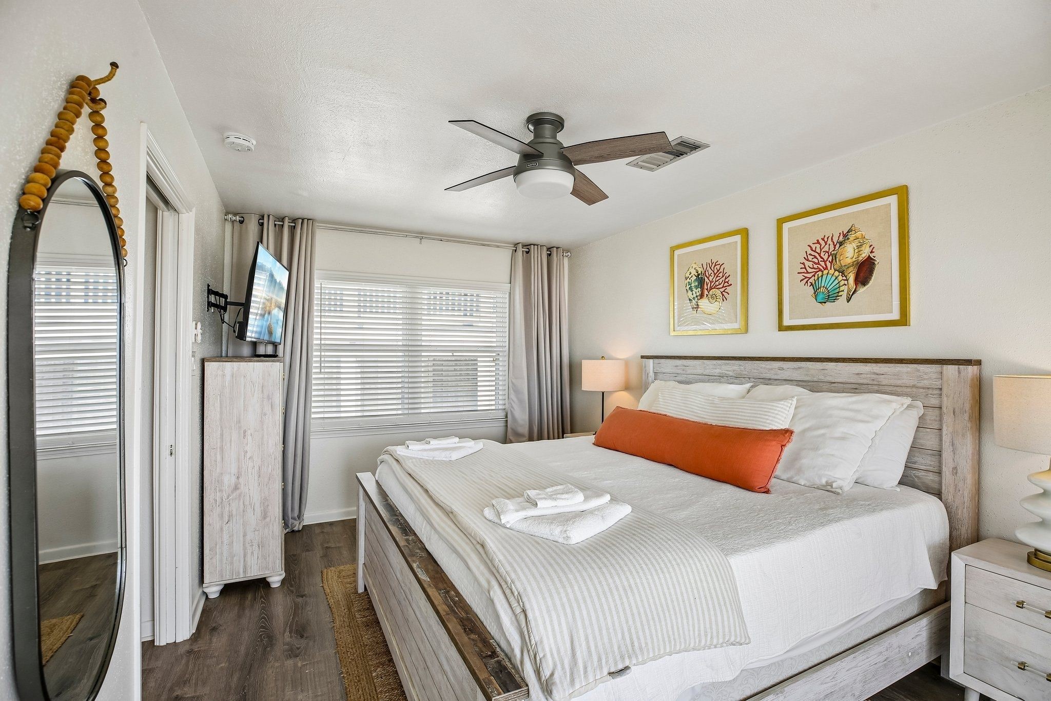 4230 Pirates Drive, Galveston, TX 77554