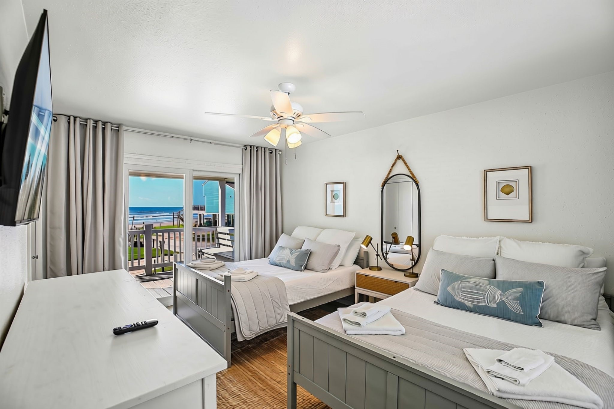 4230 Pirates Drive, Galveston, TX 77554