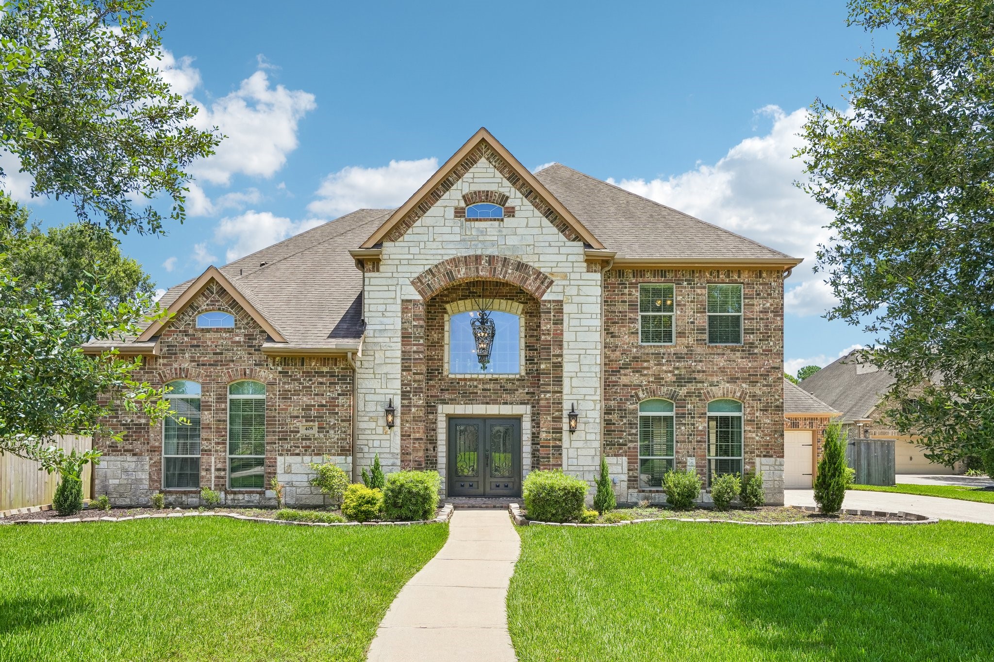 405 Old Orchard Drive, Dickinson, TX 77539