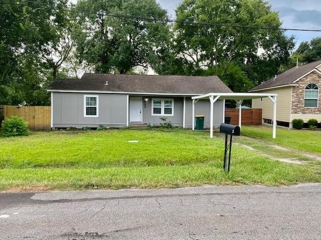 942 Oakstone Street, Houston, TX 77015