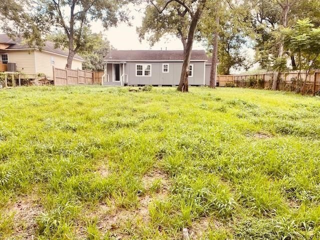 942 Oakstone Street, Houston, TX 77015