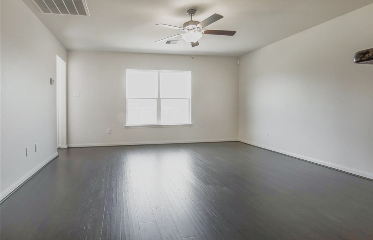 22622 Cloverland Field Drive, Hockley, TX 77447