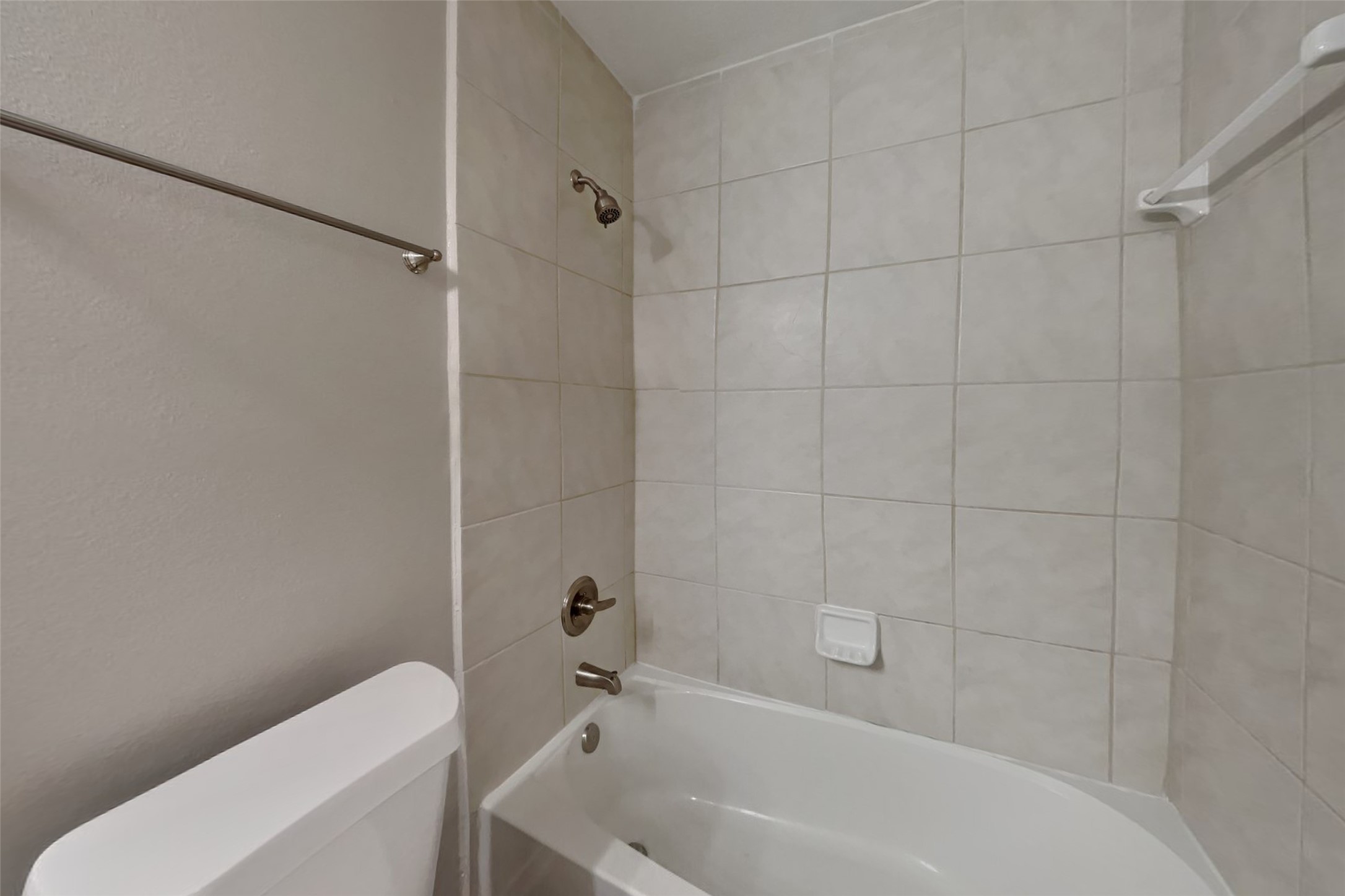 7918 Acacia Falls Court, Richmond, TX 77407