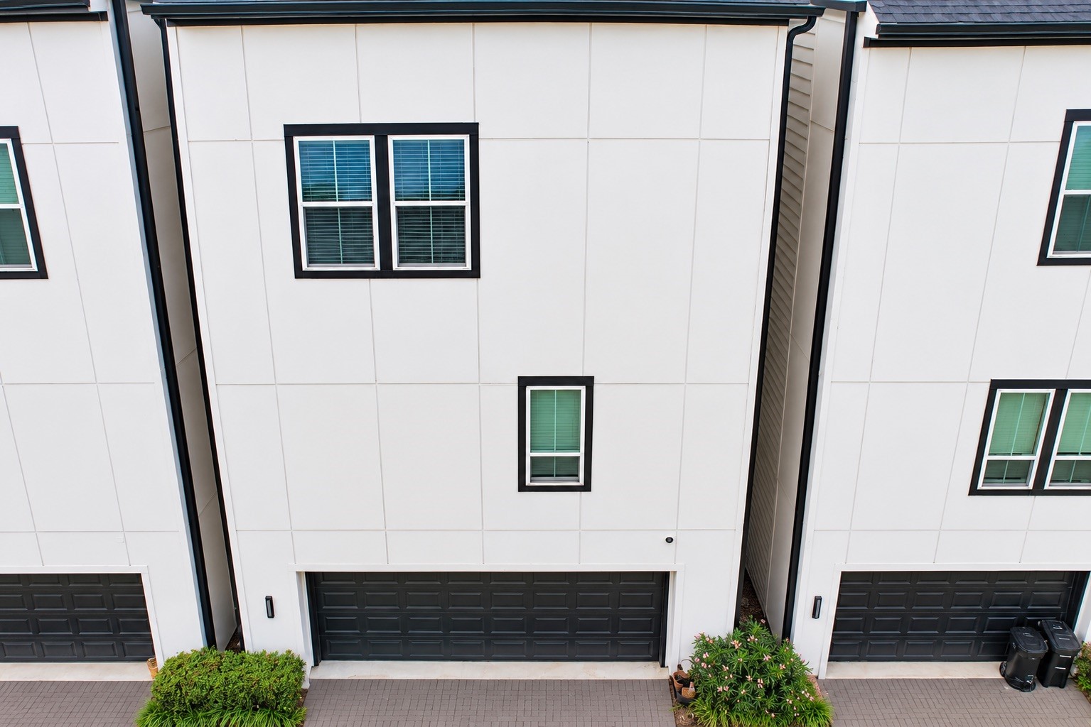 2716 Grand Fountains Drive, #H, Houston, TX 77054