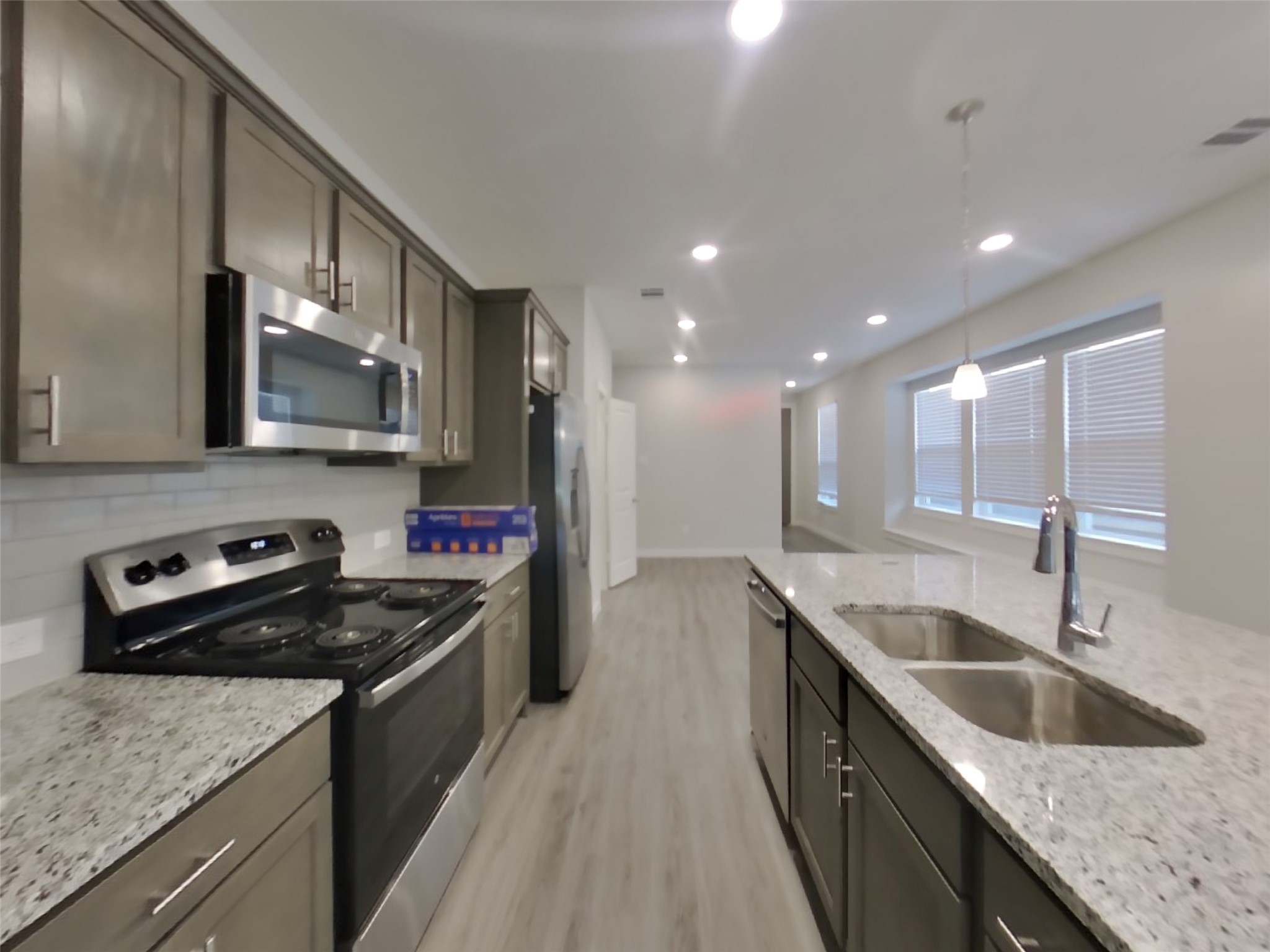 2451 Cohorn Trail, Richmond, TX 77469