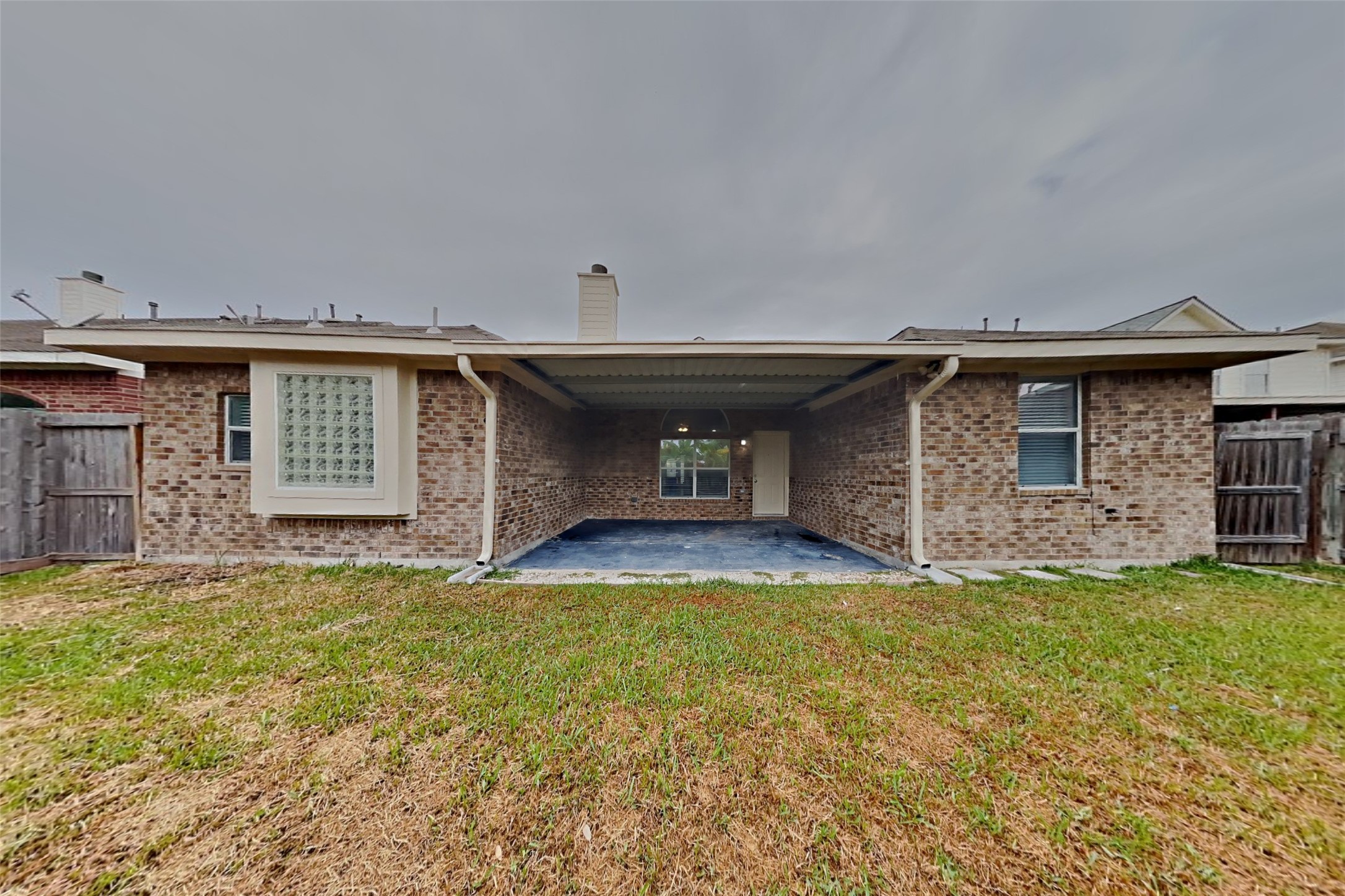 6610 Atasca Creek Drive, Humble, TX 77346