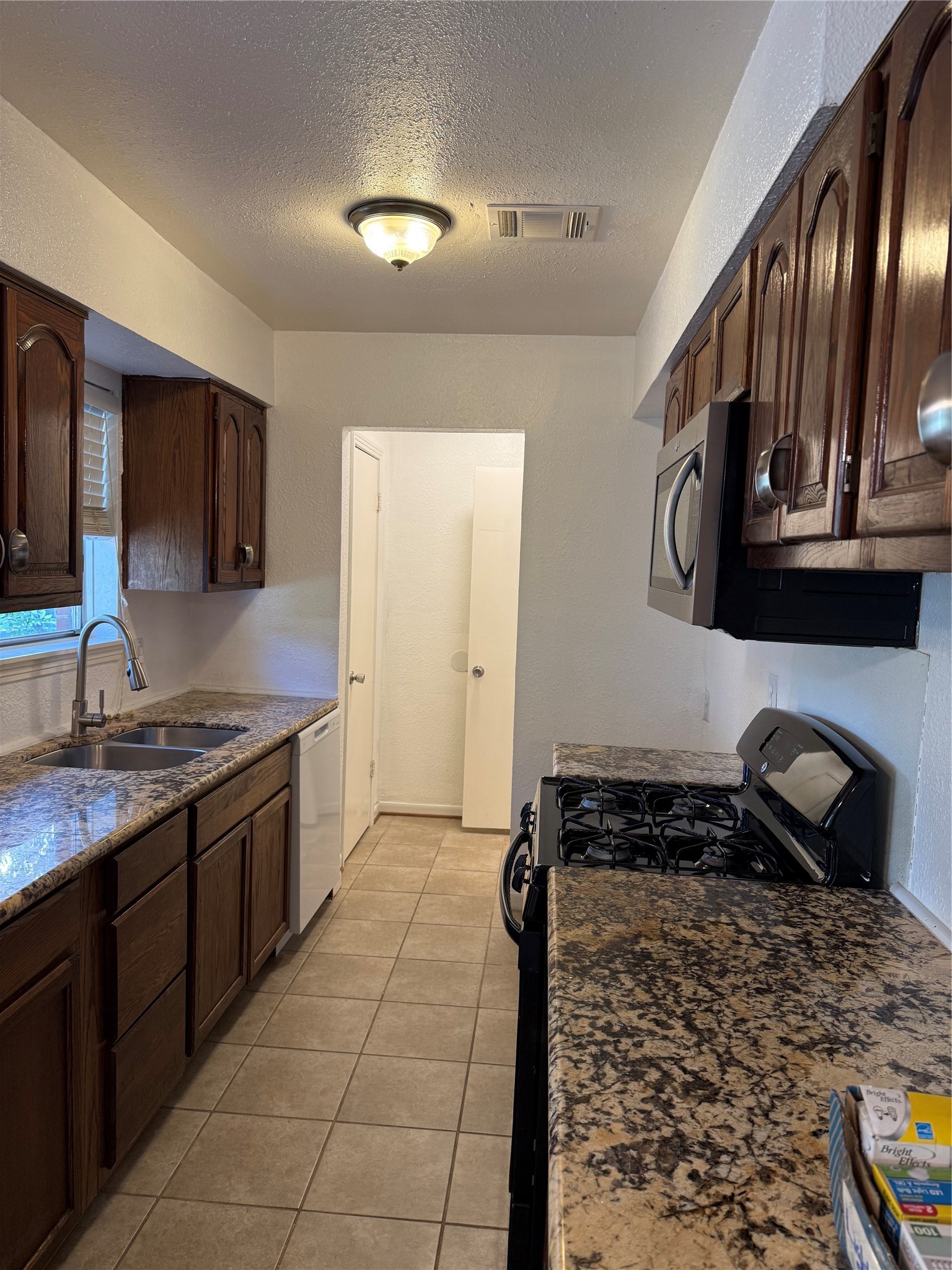 2107 Shasta Street, League City, TX 77565