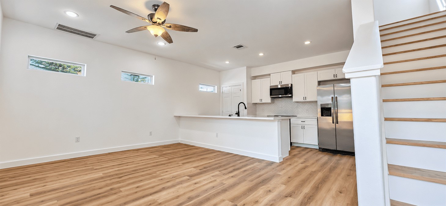 1052 NORTH LN A, Houston, TX 77088 1052 NORTH LN A, Houston, TX 77088