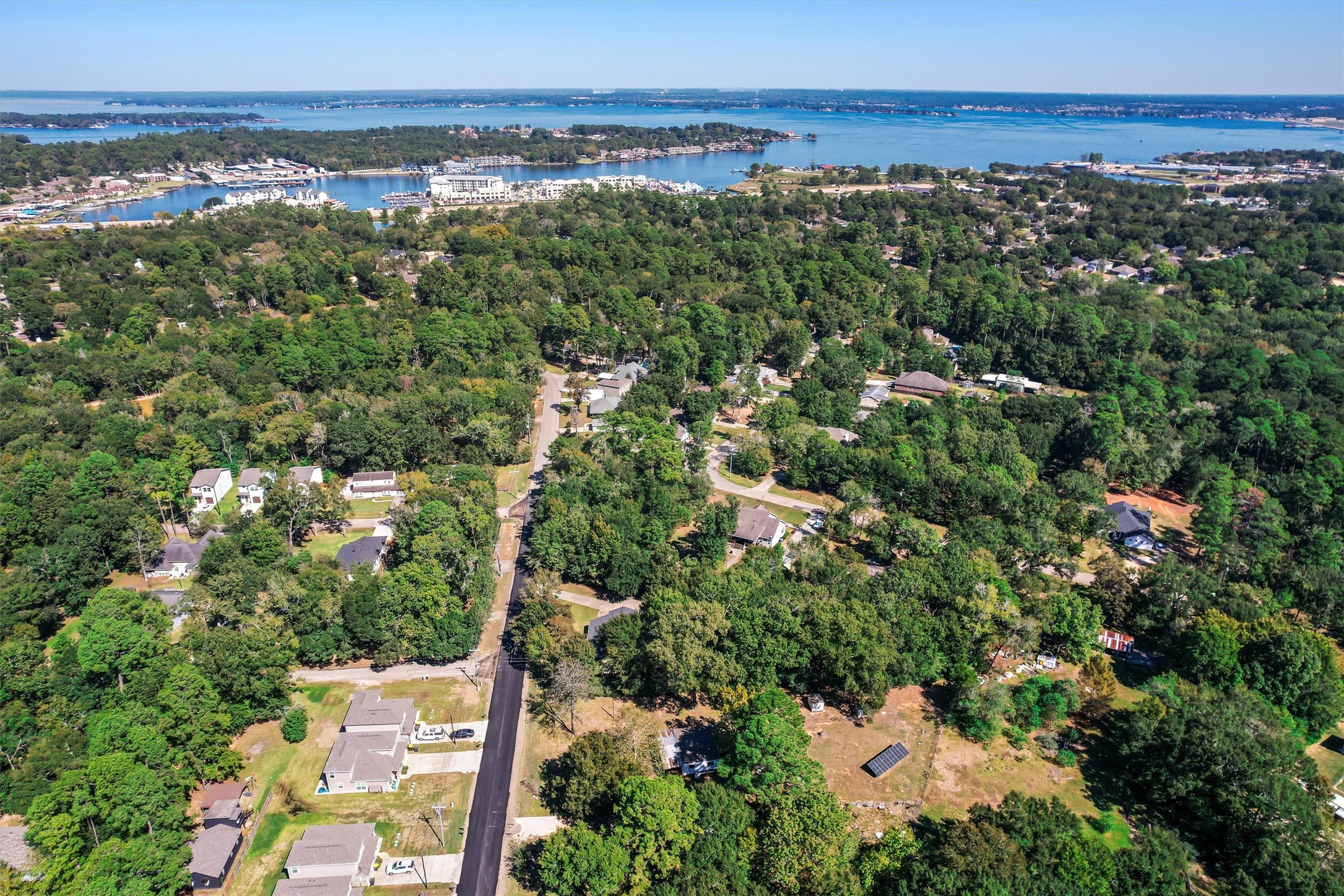 1007 Shawnee Drive, Conroe, TX 77316