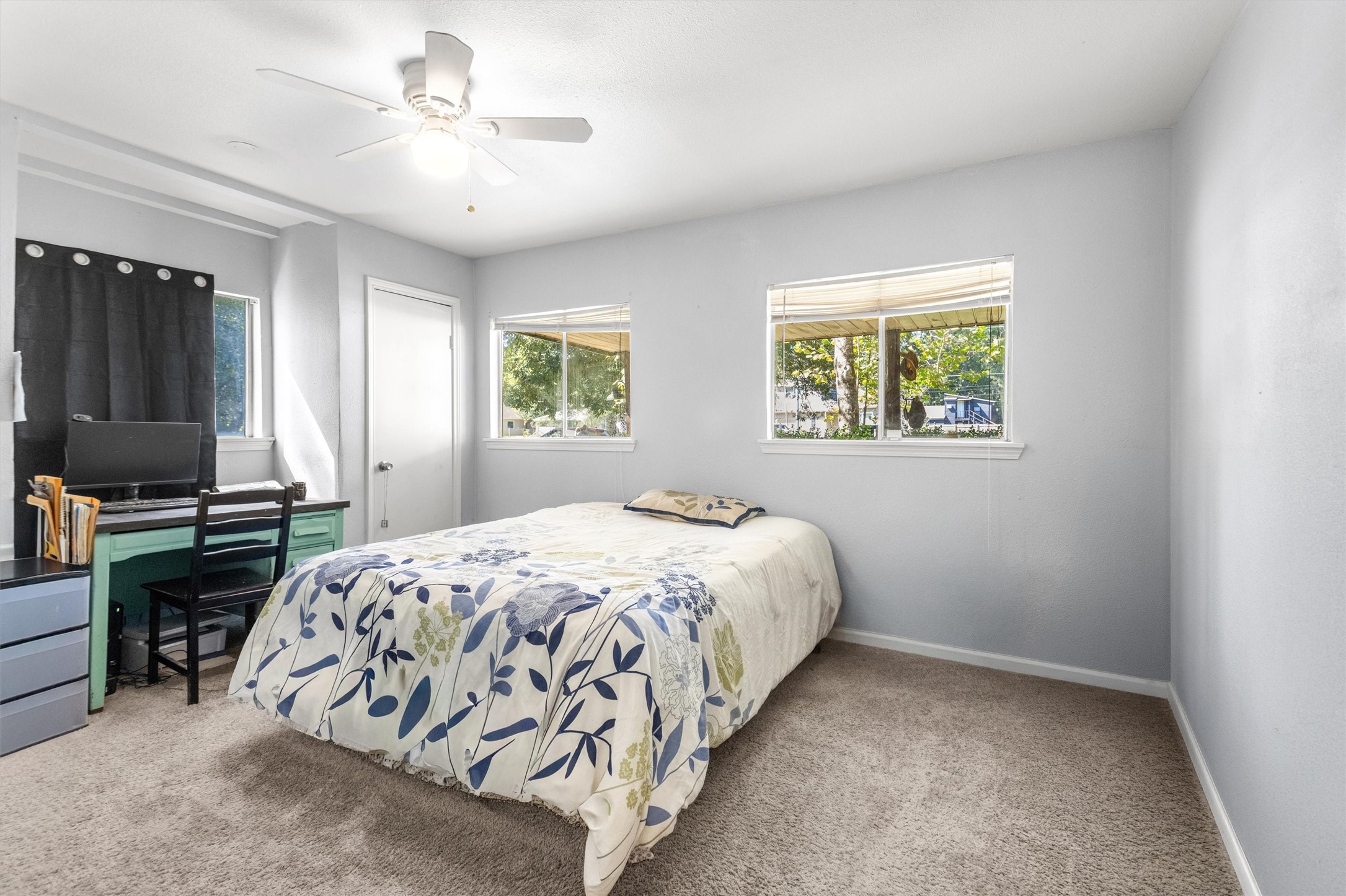 1007 Shawnee Drive, Conroe, TX 77316