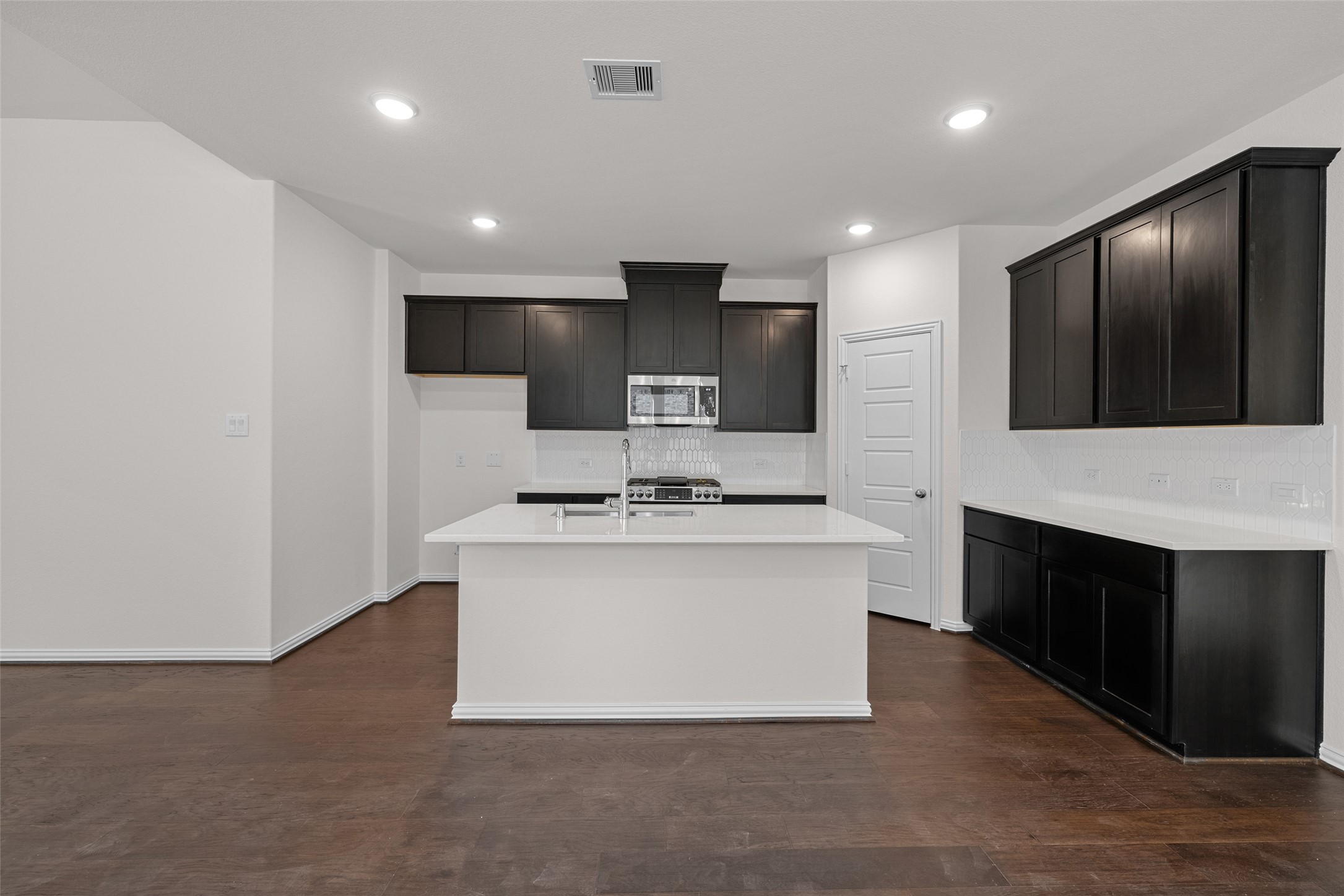 104 Alder Goose Court, Willis, TX 77318