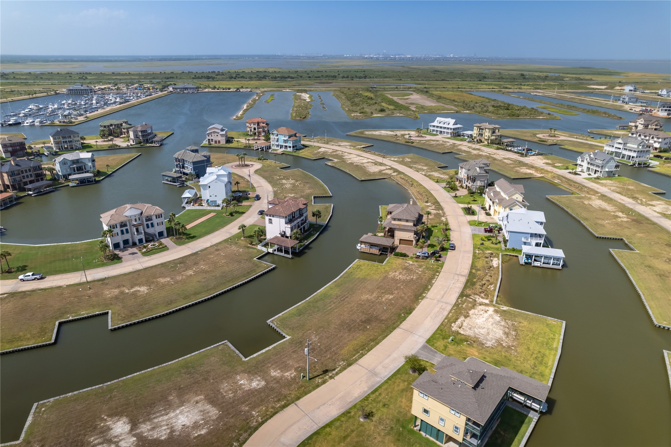 4 Loggerhead, Hitchcock, TX 77563
