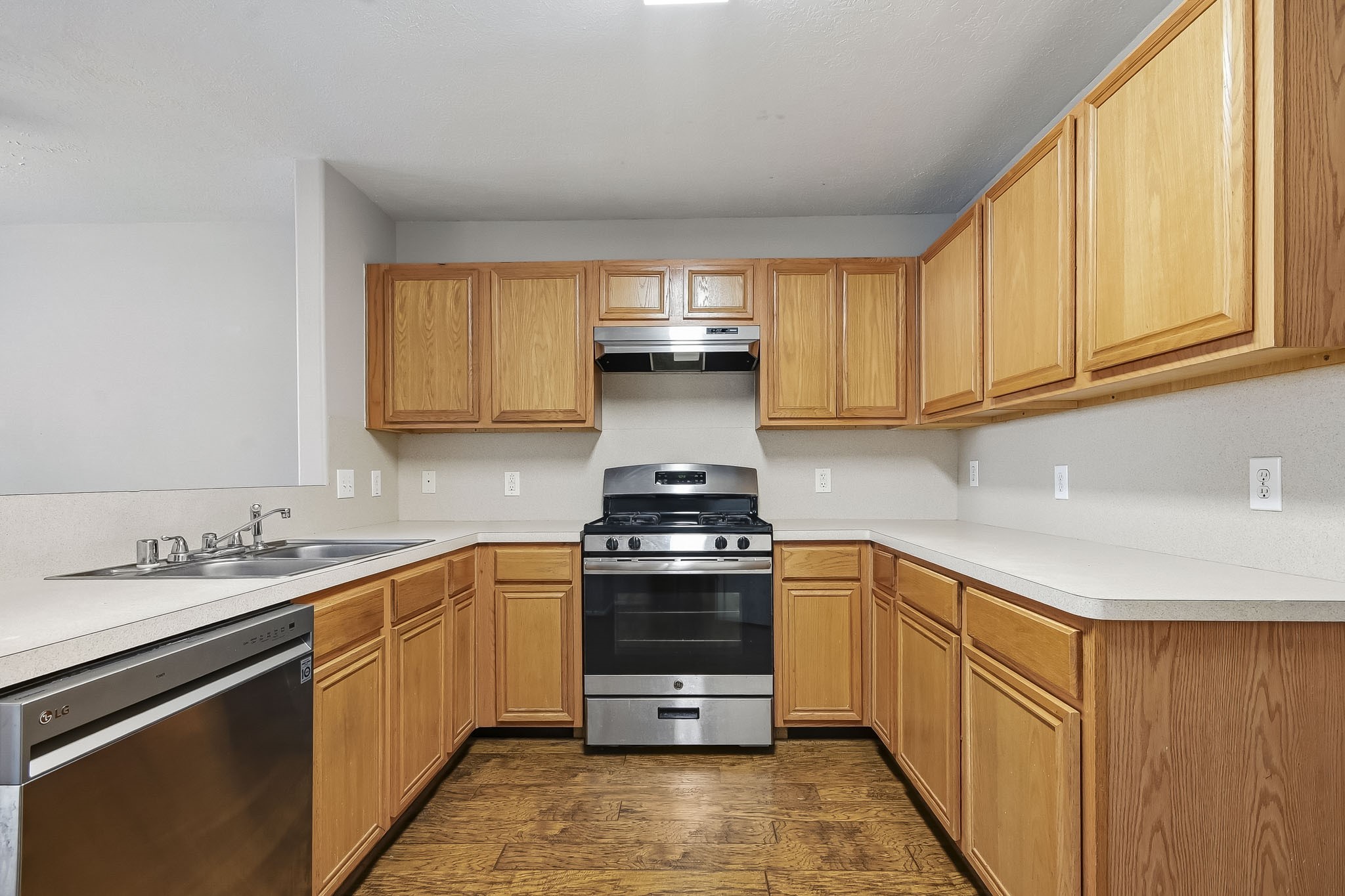6726 Windy River Lane, Katy, TX 77449