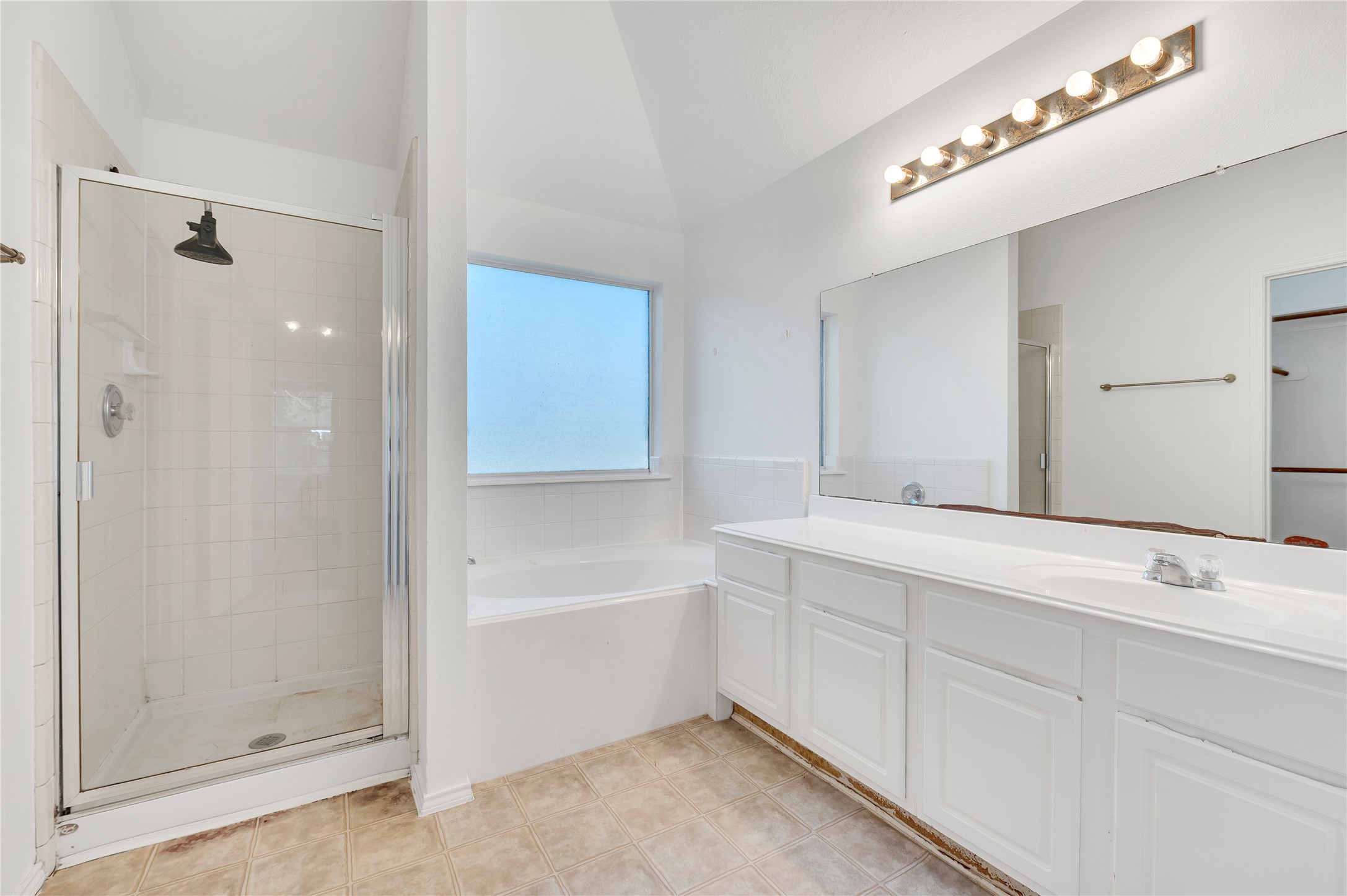2103 Kingfisher Court, League City, TX 77573