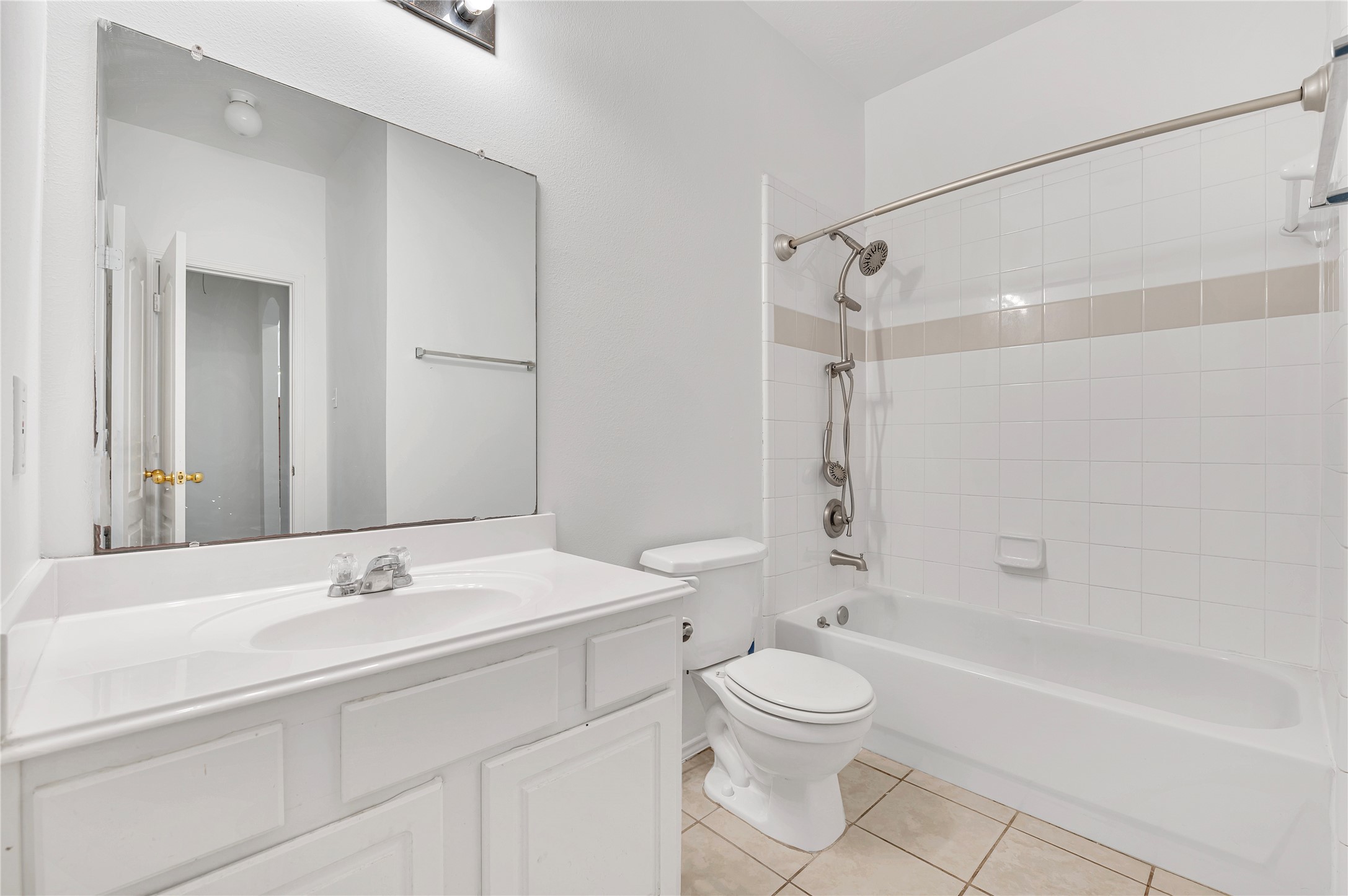 2103 Kingfisher Court, League City, TX 77573