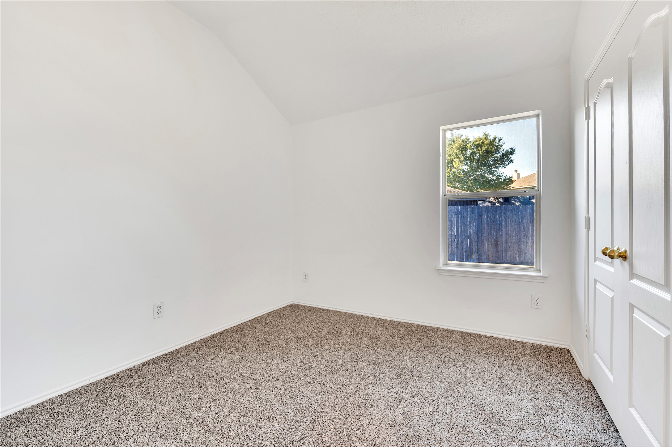 2103 Kingfisher Court, League City, TX 77573
